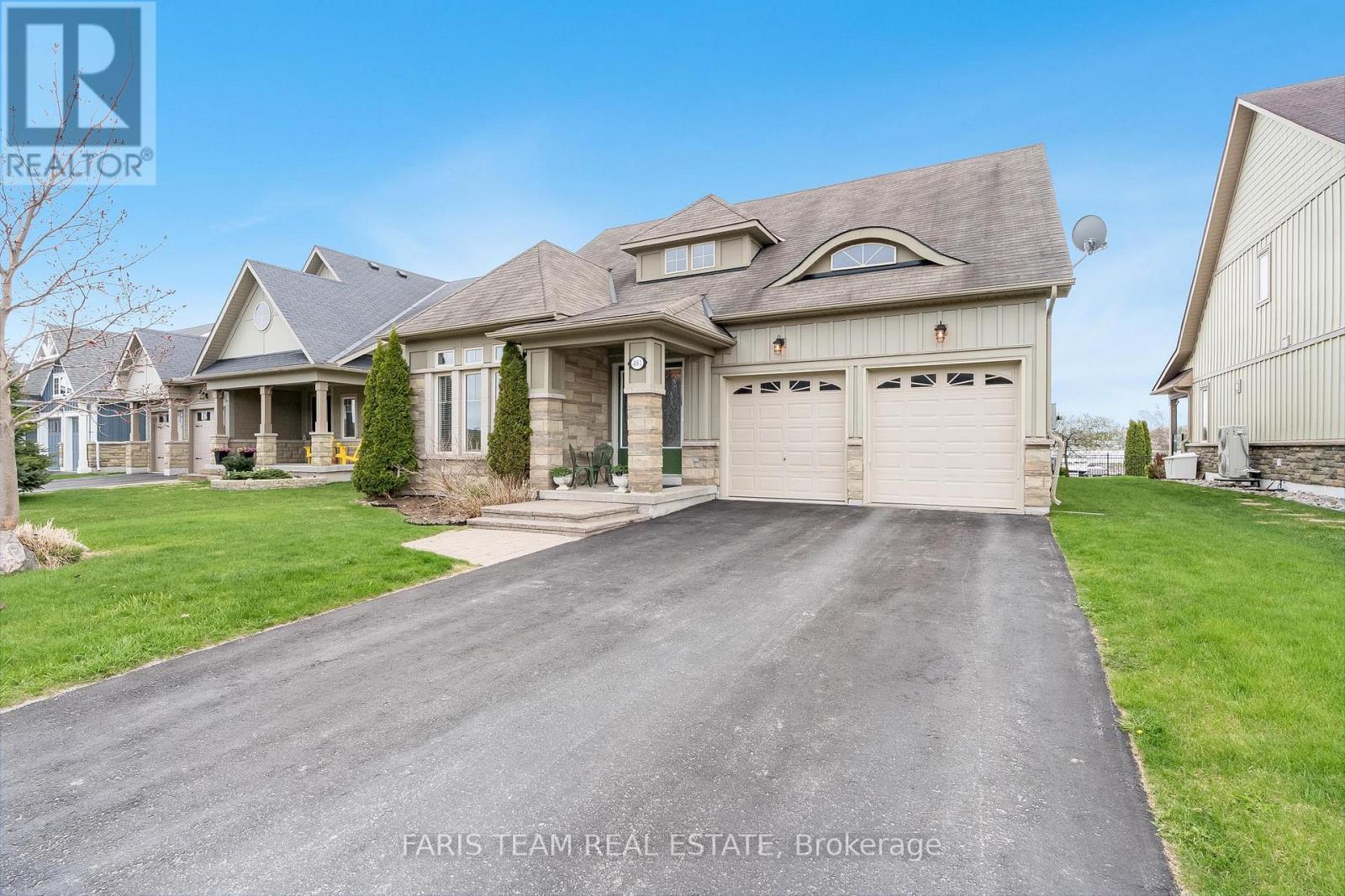 Property at 481 BAYPORT BOULEVARD image 4