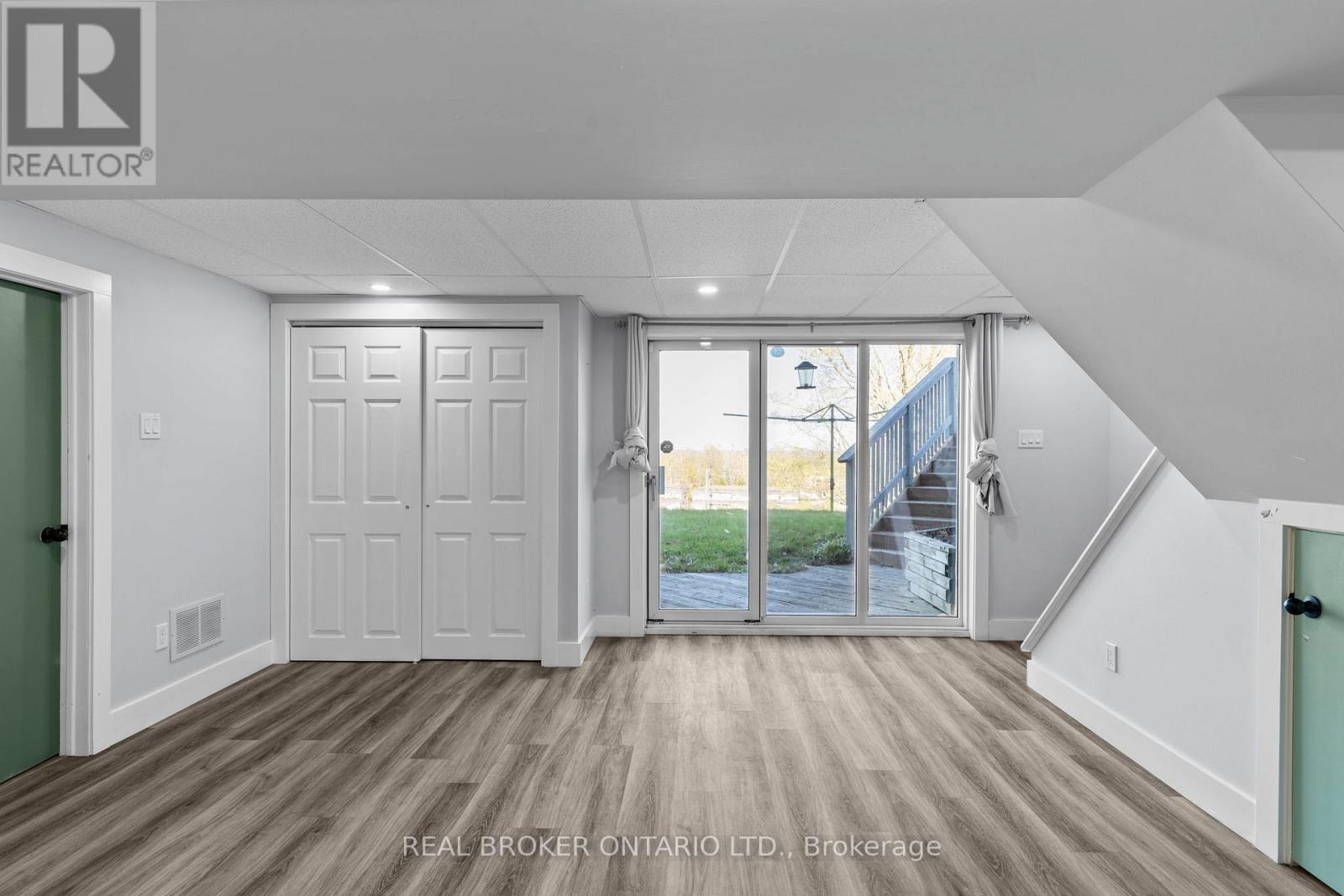 42 Charles Road, Orillia, Ontario  L3V 3H4 - Photo 16 - S12138285