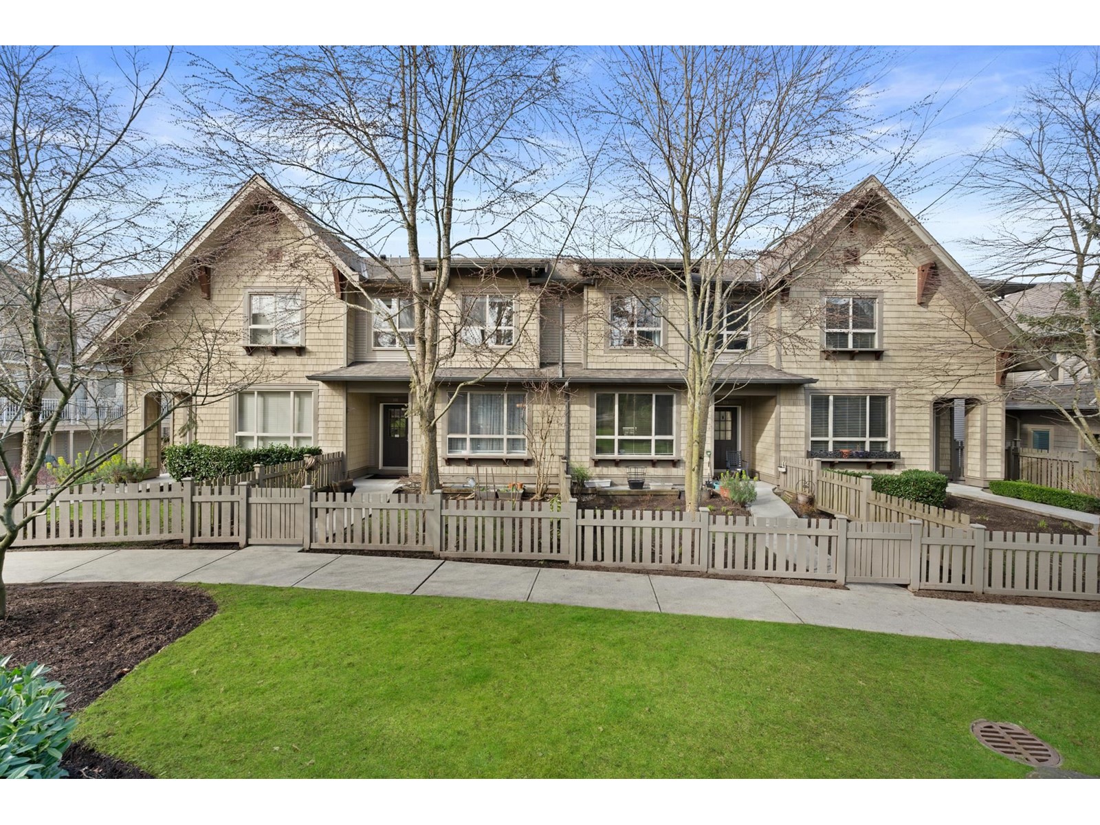 140 2738 158 STREET, surrey, British Columbia