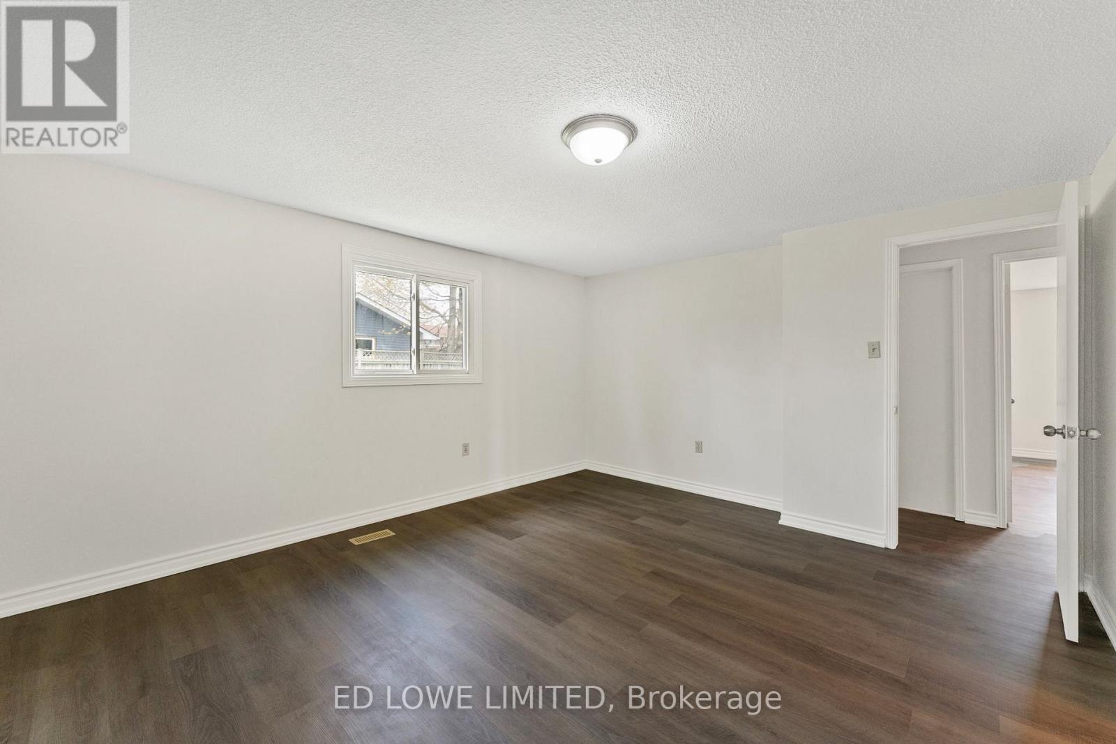 6 Argyle Road, Barrie, Ontario  L4N 6P9 - Photo 24 - S12138335