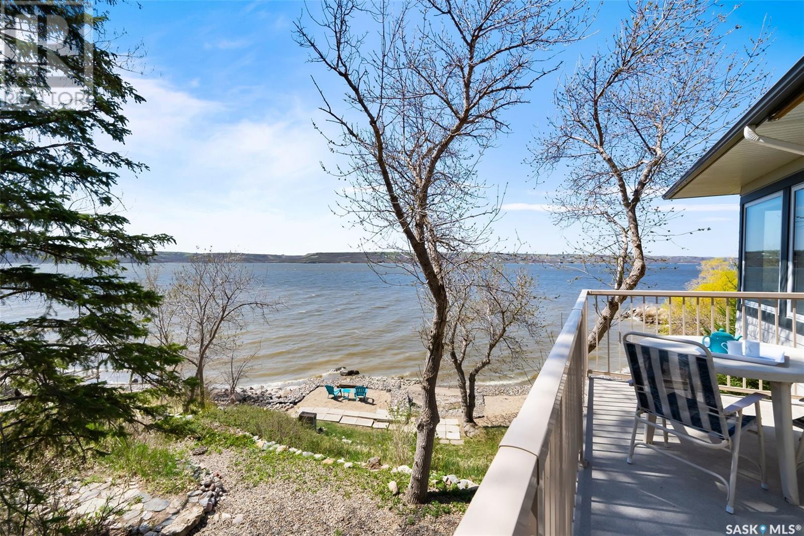 Property at 113 & 115 Lakeshore DRIVE image 3