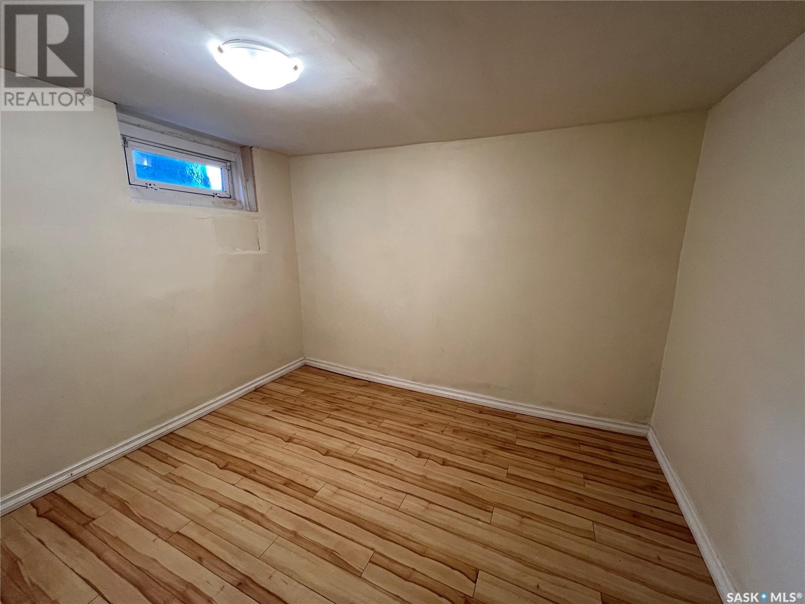 1706 Victoria Avenue, Saskatoon, Saskatchewan  S7H 1Z7 - Photo 18 - SK005307