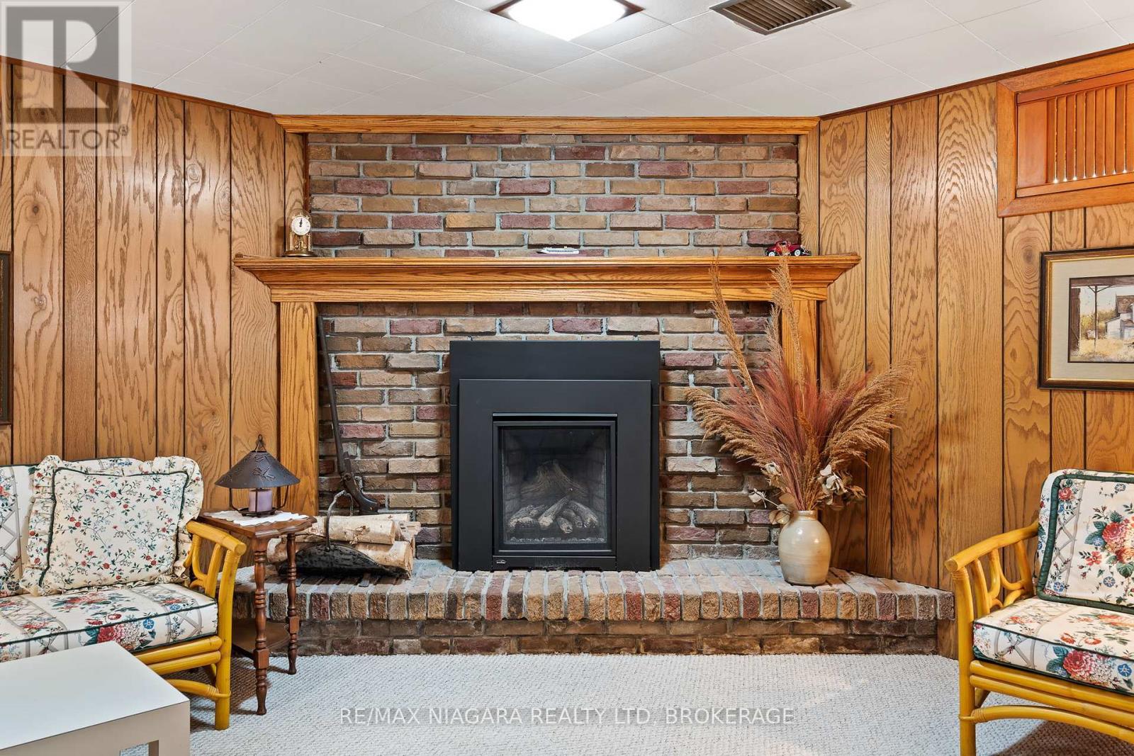 11692 Burnaby Road, Wainfleet, Ontario  L0S 1V0 - Photo 17 - X12138475