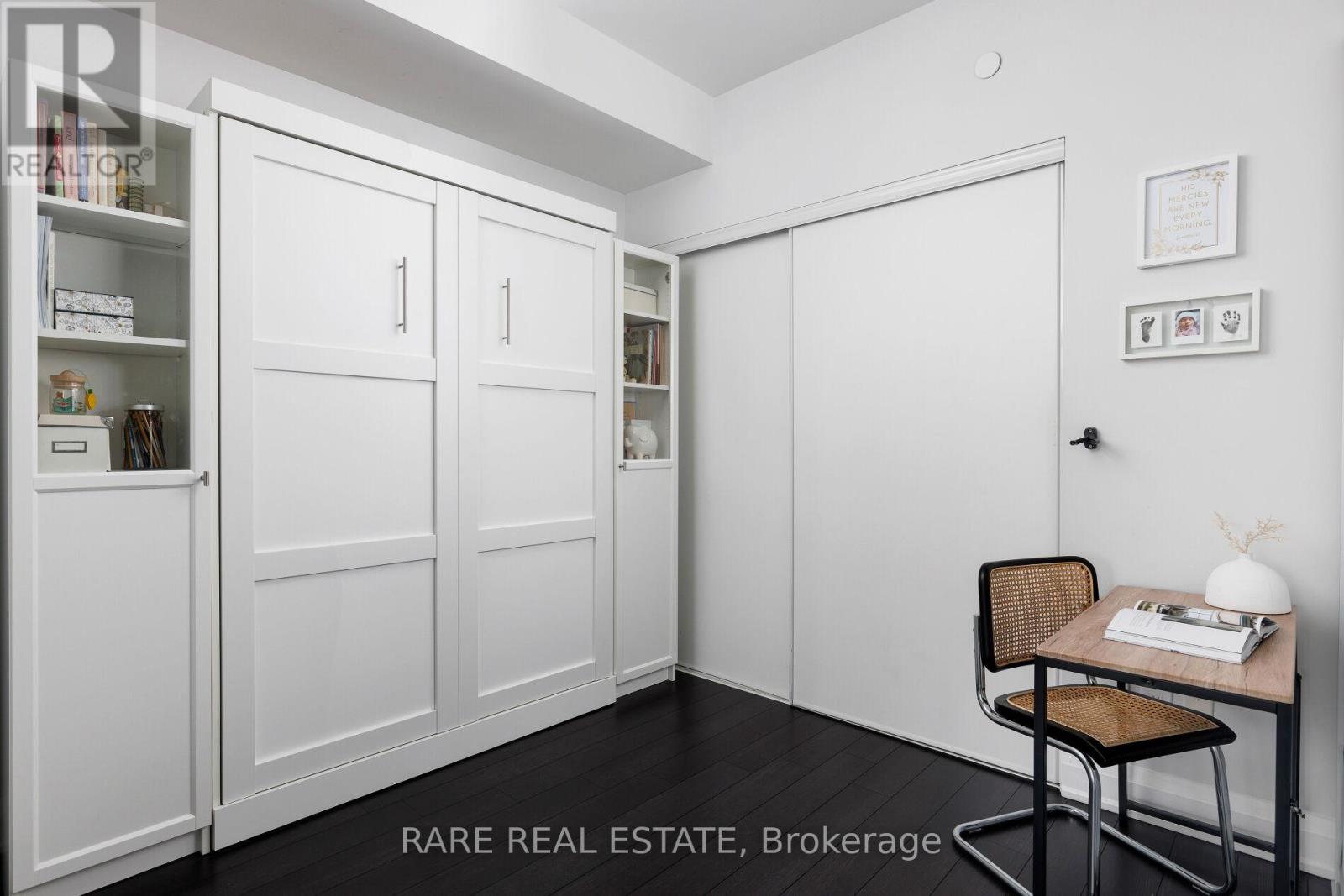 404 - 16 Mcadam Avenue, Toronto, Ontario  M6A 1S5 - Photo 14 - W12138162