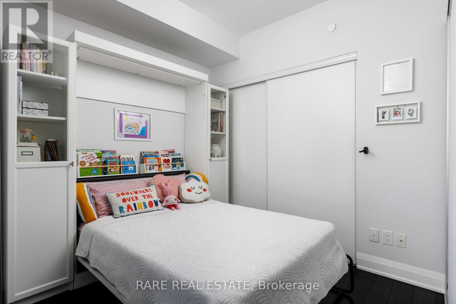 404 - 16 Mcadam Avenue, Toronto, Ontario  M6A 1S5 - Photo 15 - W12138162