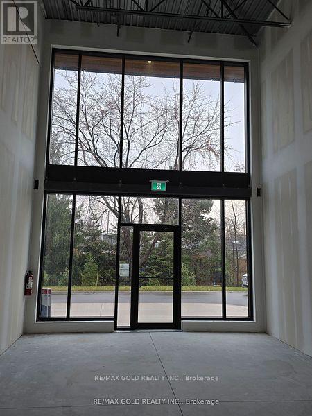 28 - 530 Speers Road, Oakville, Ontario  L6K 2G3 - Photo 6 - W12138166