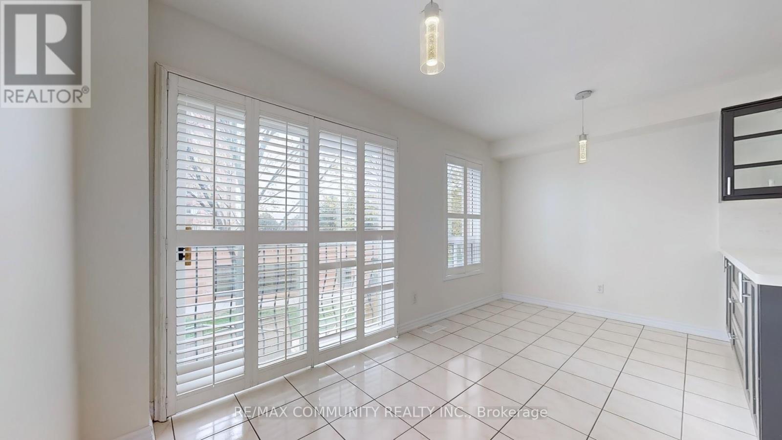 20 (Main) - 38 Fairview Road W, Mississauga (Fairview), Ontario  L5B 4J8 - Photo 17 - W12138225