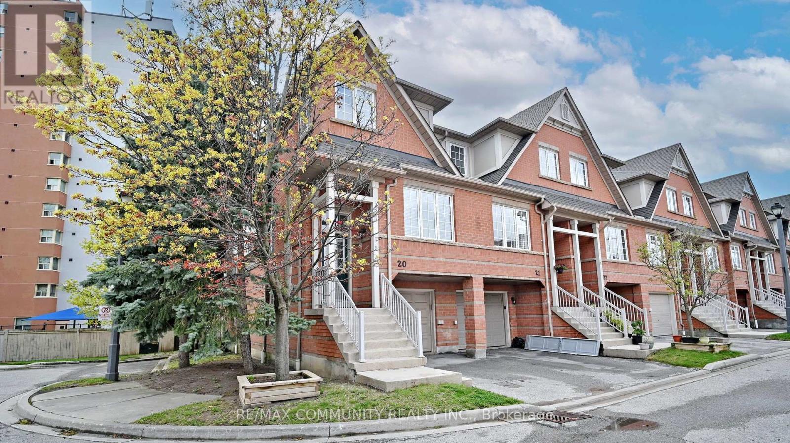 20 (Main) - 38 Fairview Road W, Mississauga (Fairview), Ontario  L5B 4J8 - Photo 2 - W12138225