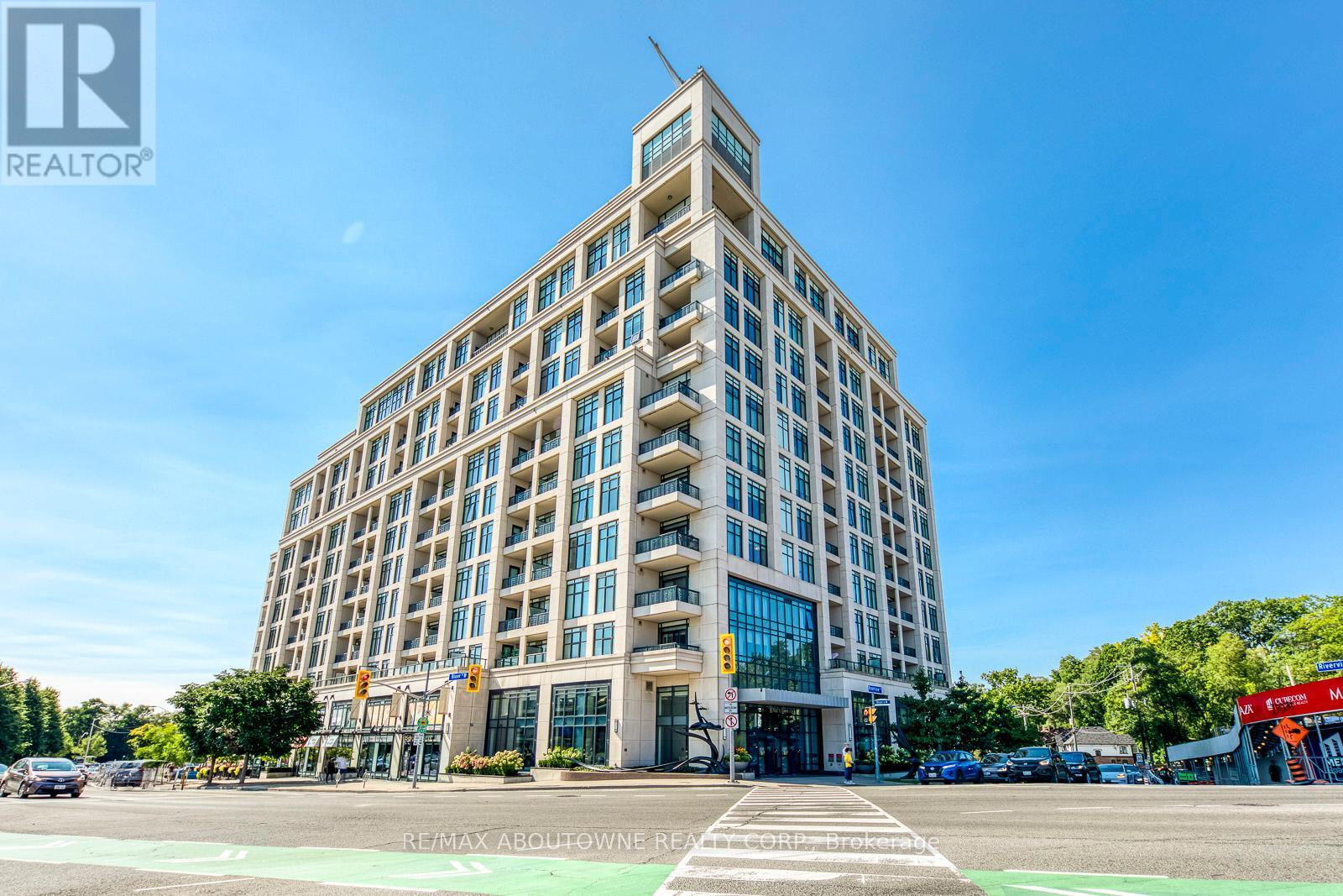 629 - 1 OLD MILL DRIVE, Toronto, Ontario