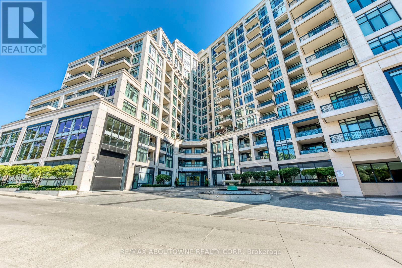 629 - 1 Old Mill Drive, Toronto, Ontario  M6S 0A1 - Photo 3 - W12138233