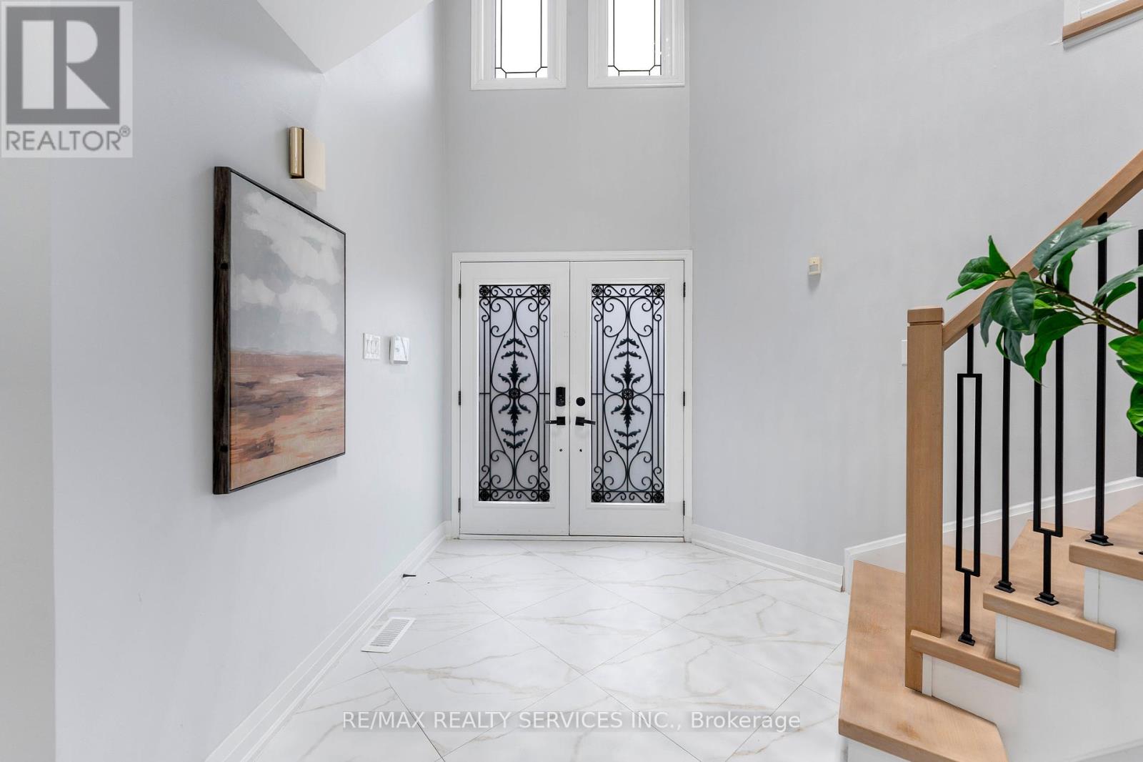Property at 2511 PAULA COURT image 3