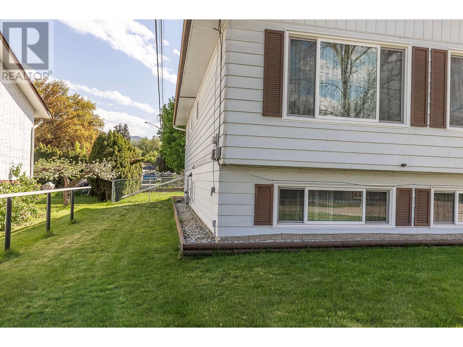 2845 Burns Avenue, Armstrong, British Columbia  V0E 1B2 - Photo 47 - 10347180
