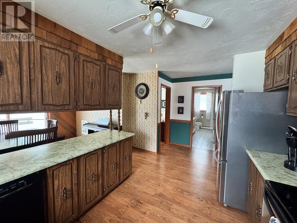 4 Gold St, Wawa, Ontario  P0S 1K0 - Photo 13 - SM250620
