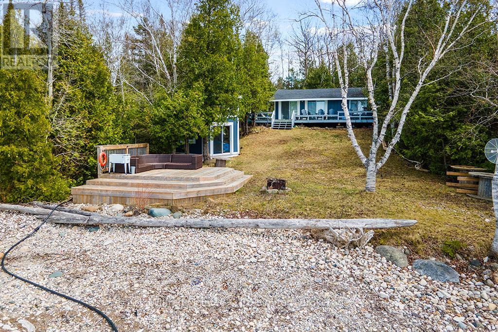 1520 2nd Ave Avenue S, Native Leased Lands, Ontario  N0H 2C1 - Photo 3 - X12138426