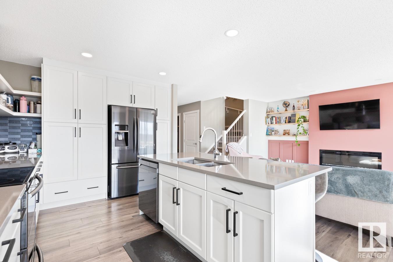 269 Larch Cr, Leduc, Alberta  T9E 1L3 - Photo 7 - E4434964