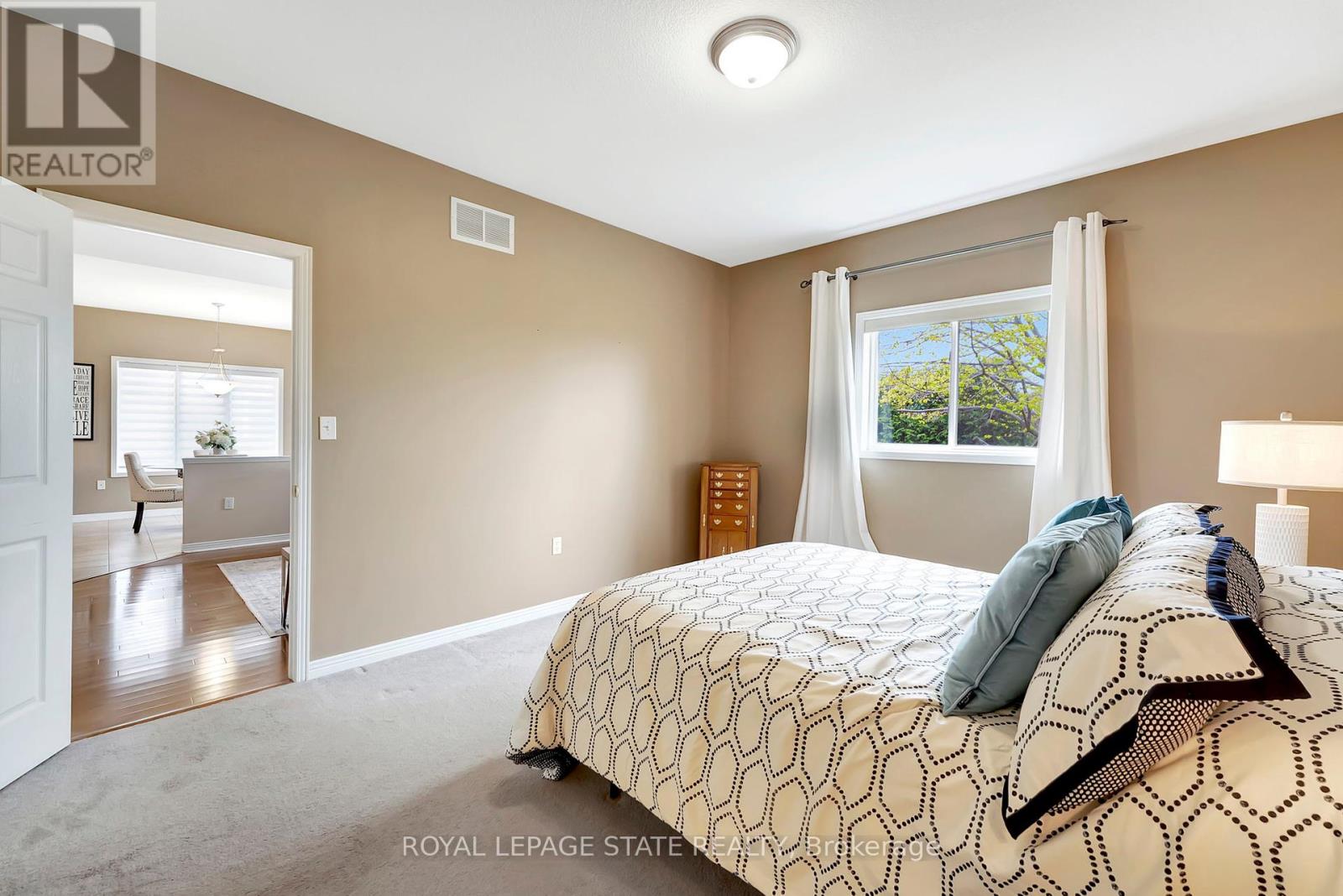 188 Blue Mountain Drive, Hamilton, Ontario  L0R 1P0 - Photo 33 - X12138173