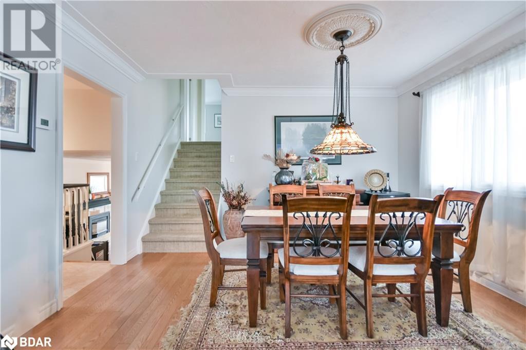 233 Rose Street, Barrie, Ontario  L4M 2V3 - Photo 4 - 40727085