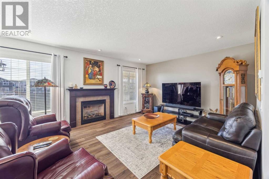 239 Lakepointe Drive, Chestermere, Alberta  T1X 0R3 - Photo 8 - A2200507