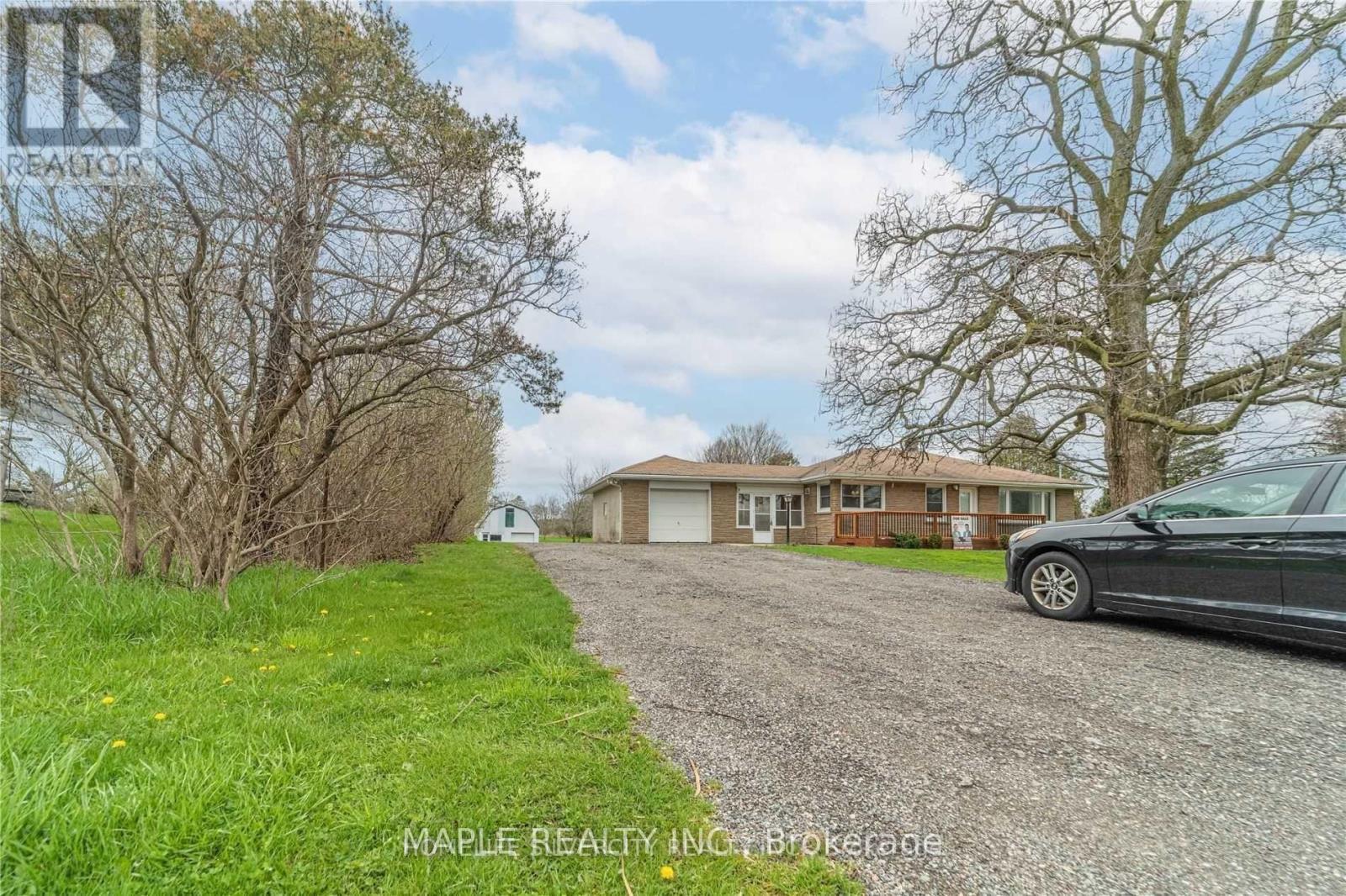 1101 Brantford Hwy Highway, North Dumfries, Ontario  N1R 5S6 - Photo 3 - X12138377