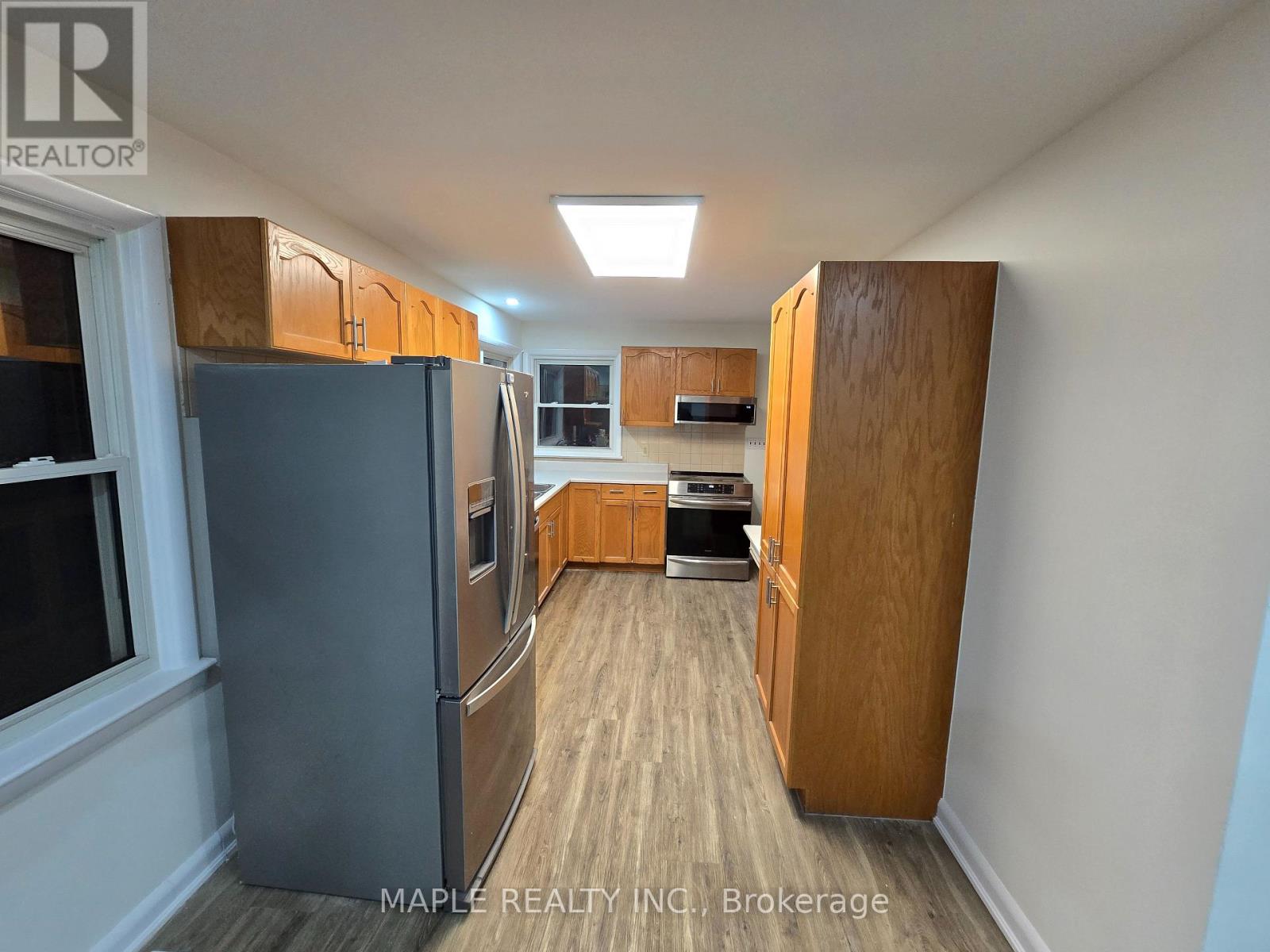 1101 Brantford Hwy Highway, North Dumfries, Ontario  N1R 5S6 - Photo 6 - X12138377
