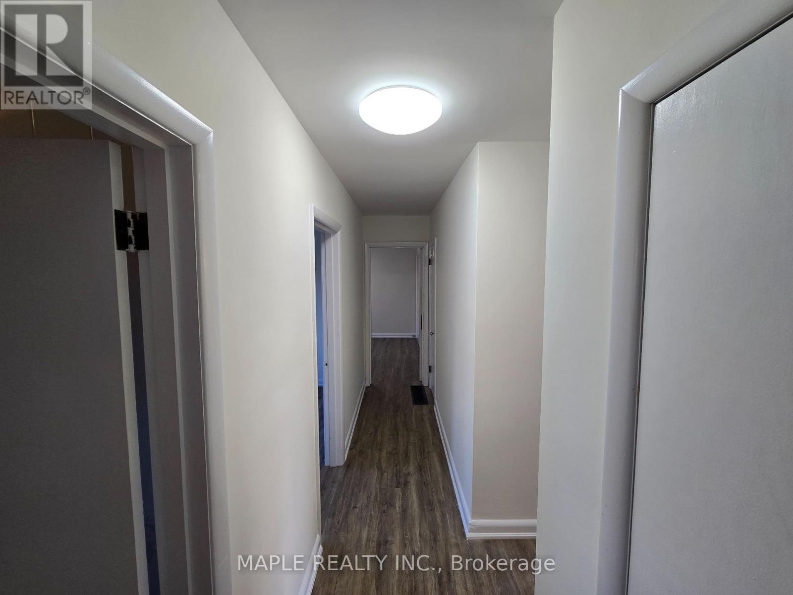 1101 Brantford Hwy Highway, North Dumfries, Ontario  N1R 5S6 - Photo 7 - X12138377