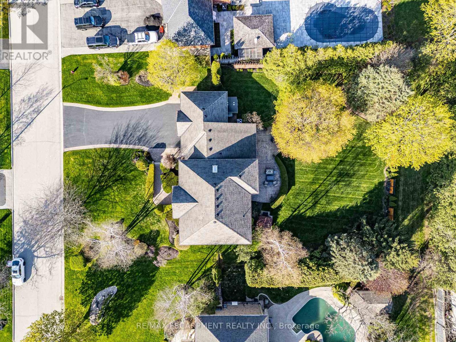 12 Elderberry Lane, Hamilton (Carlisle), Ontario  L0R 1H2 - Photo 42 - X12138391