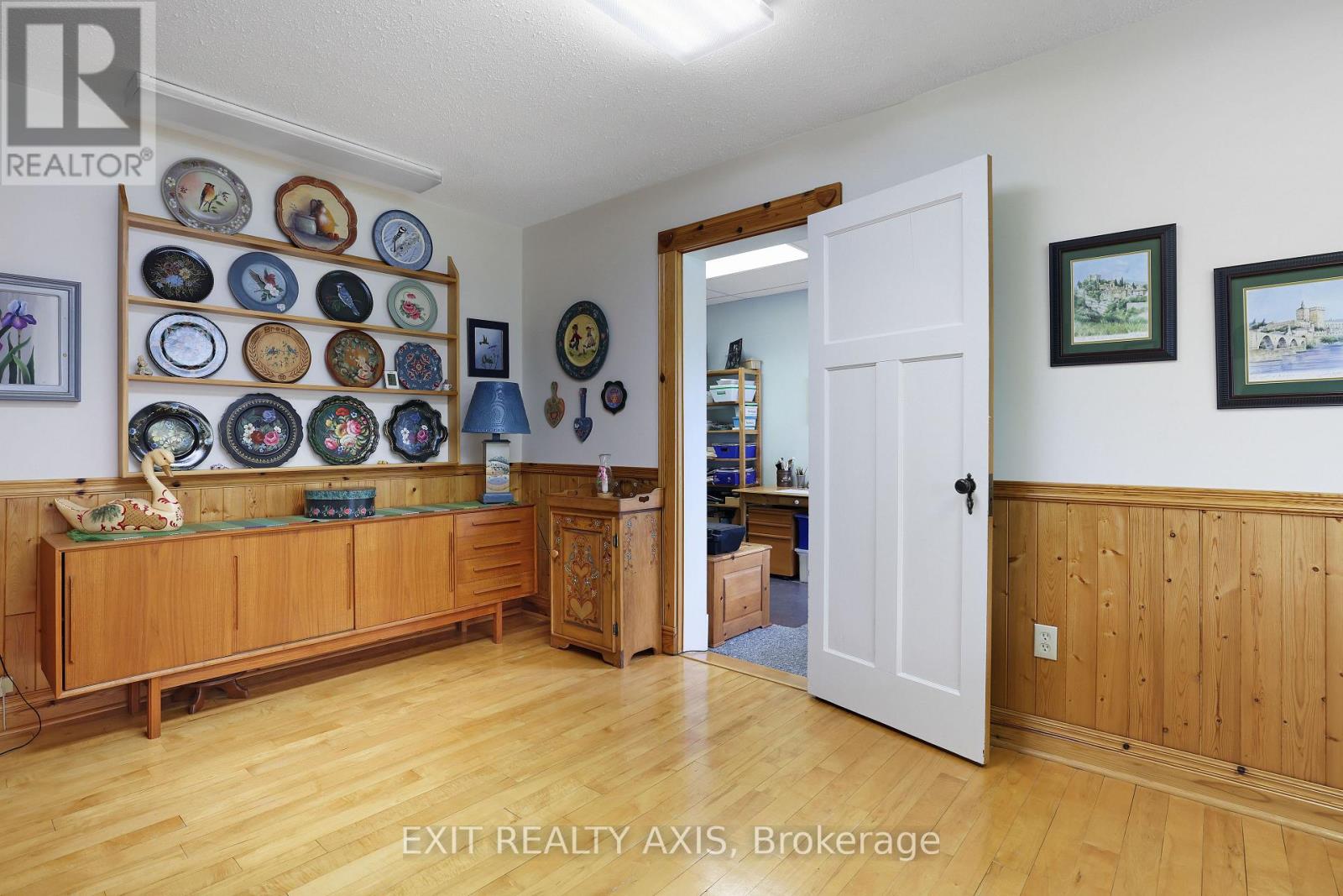 34 Church Street, Westport, Ontario  K0G 1X0 - Photo 23 - X12138458