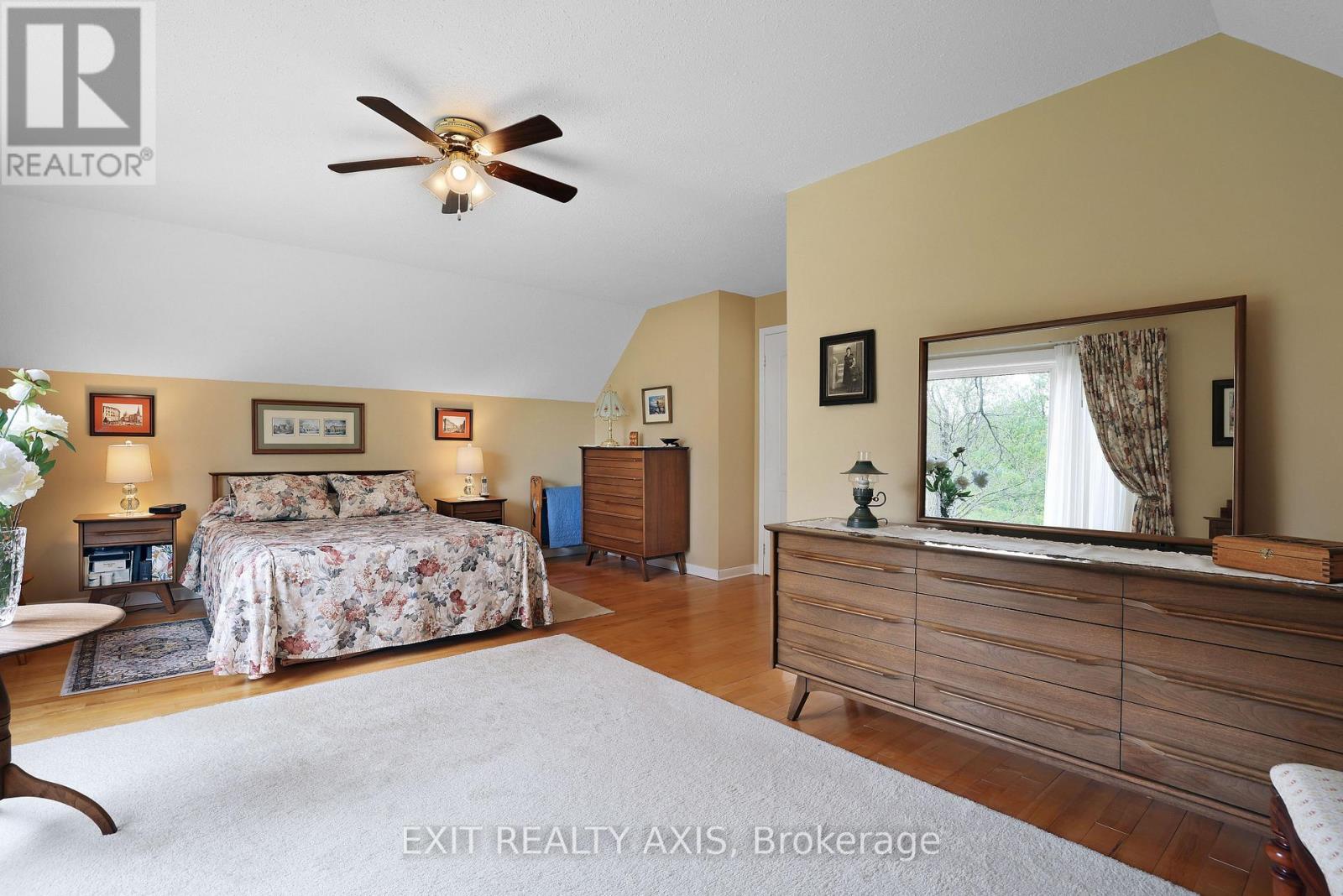 34 Church Street, Westport, Ontario  K0G 1X0 - Photo 37 - X12138458