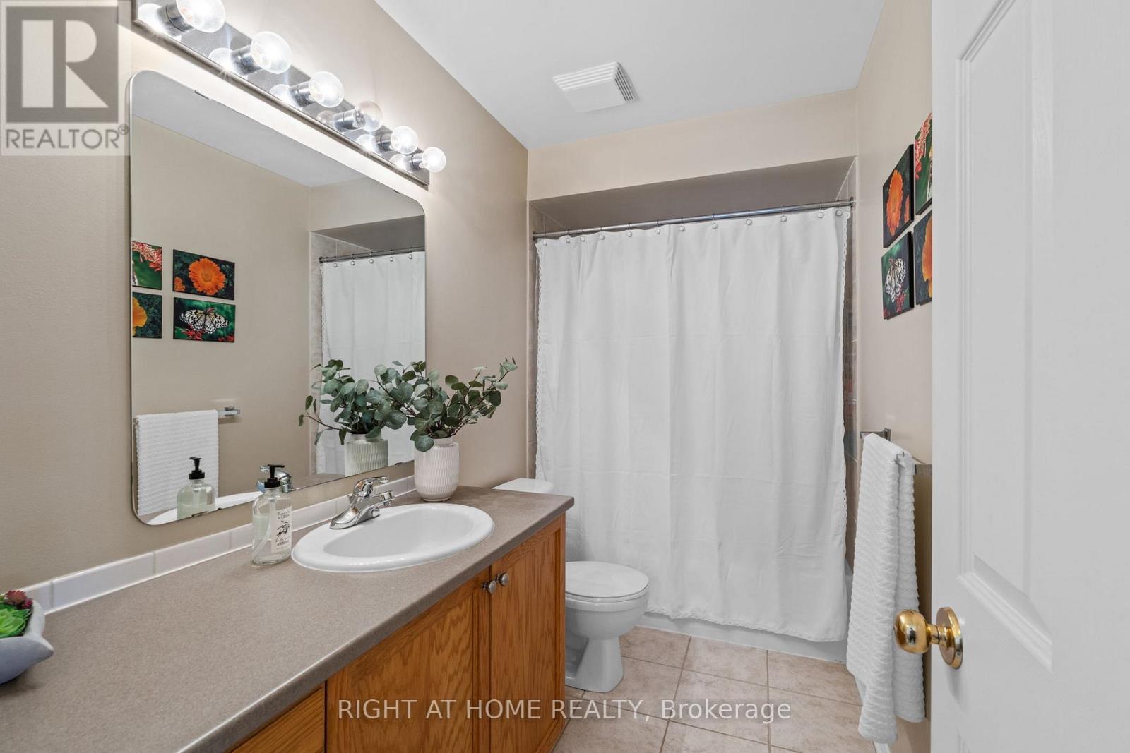 61 Sunvale Way, Ottawa, Ontario  K2G 6X7 - Photo 23 - X12138491