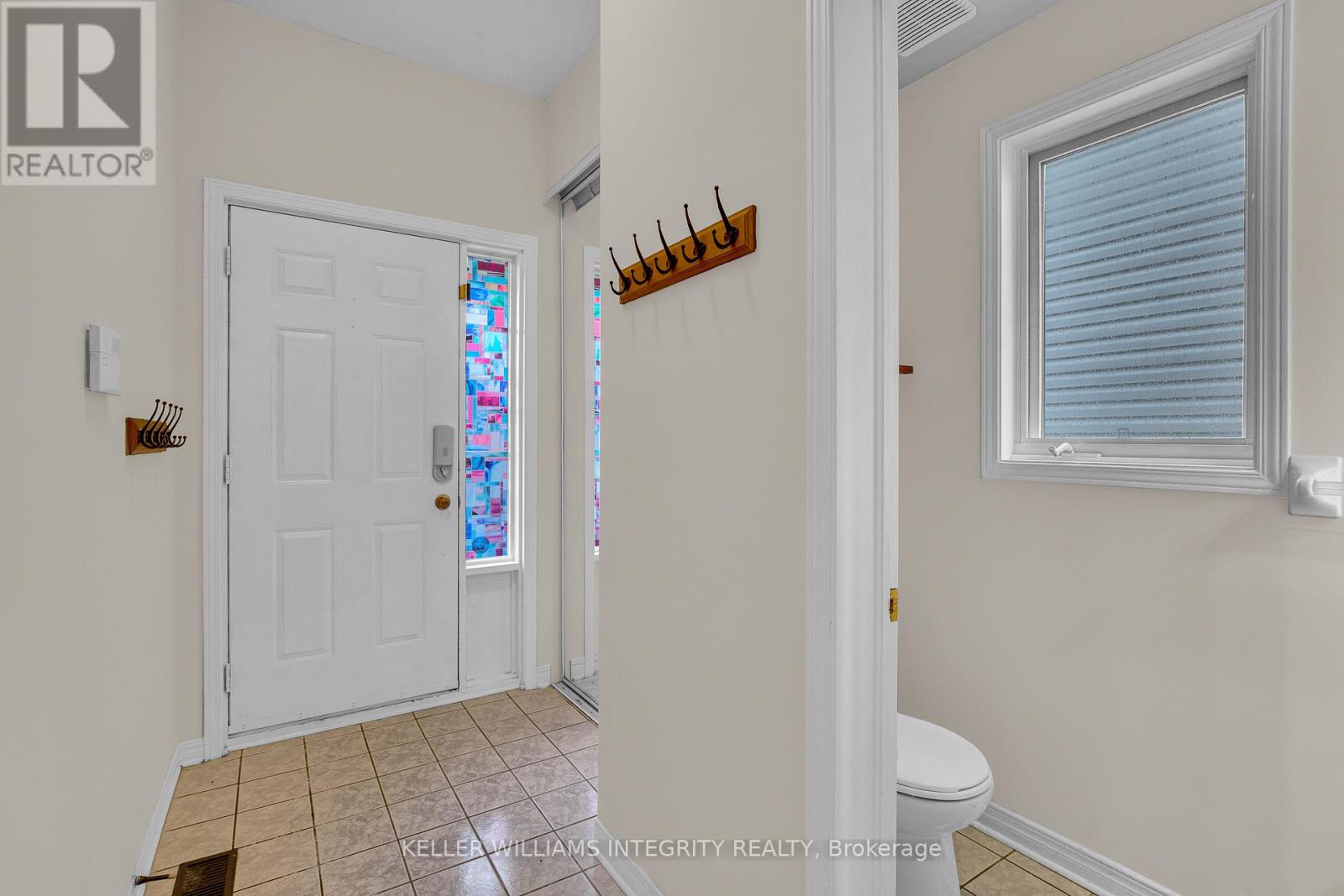 Property at 11 SAN REMO PRIVATE image 2