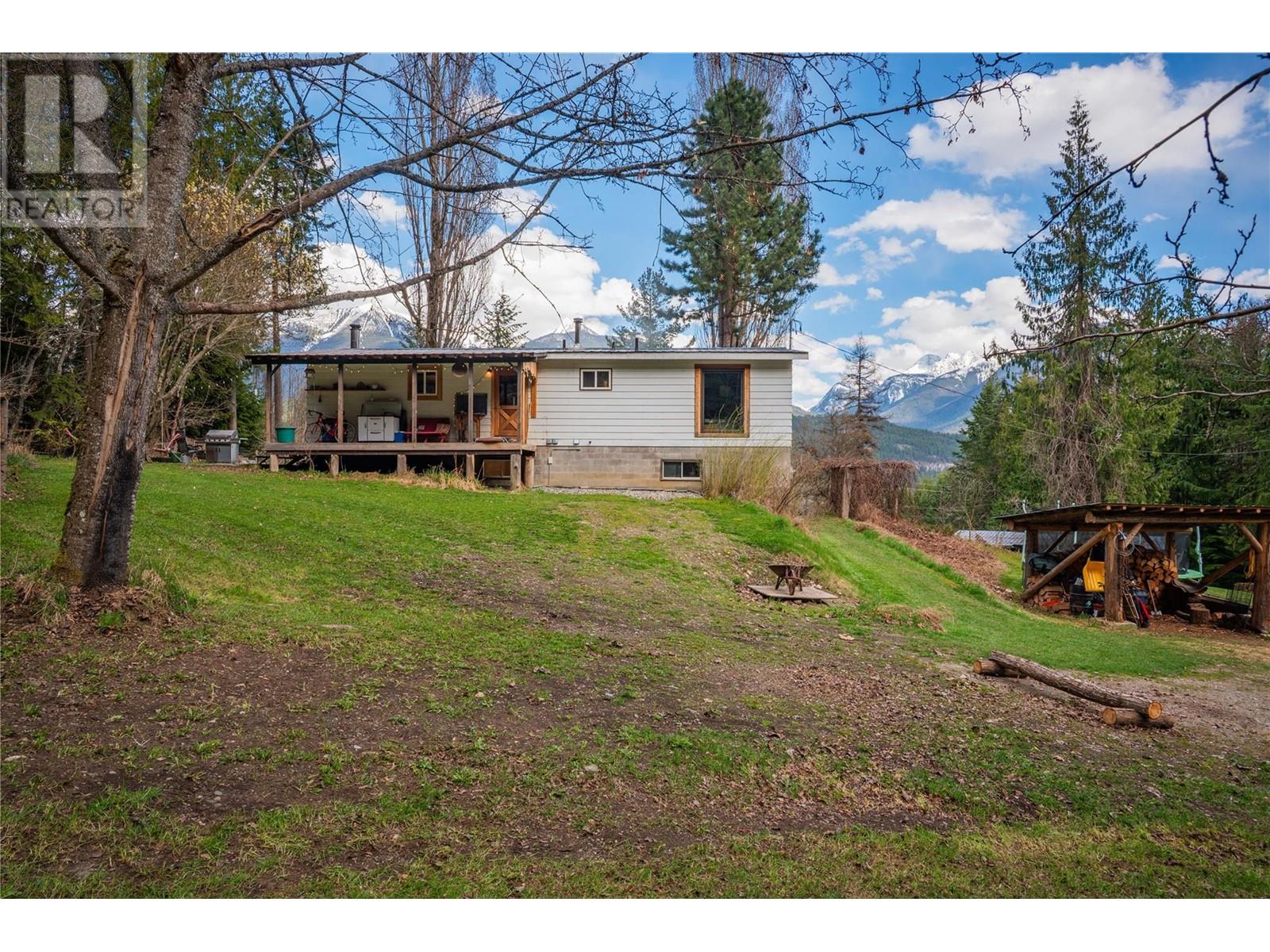 9351 31 Highway, Kaslo, British Columbia  V0G 1M0 - Photo 60 - 10344223