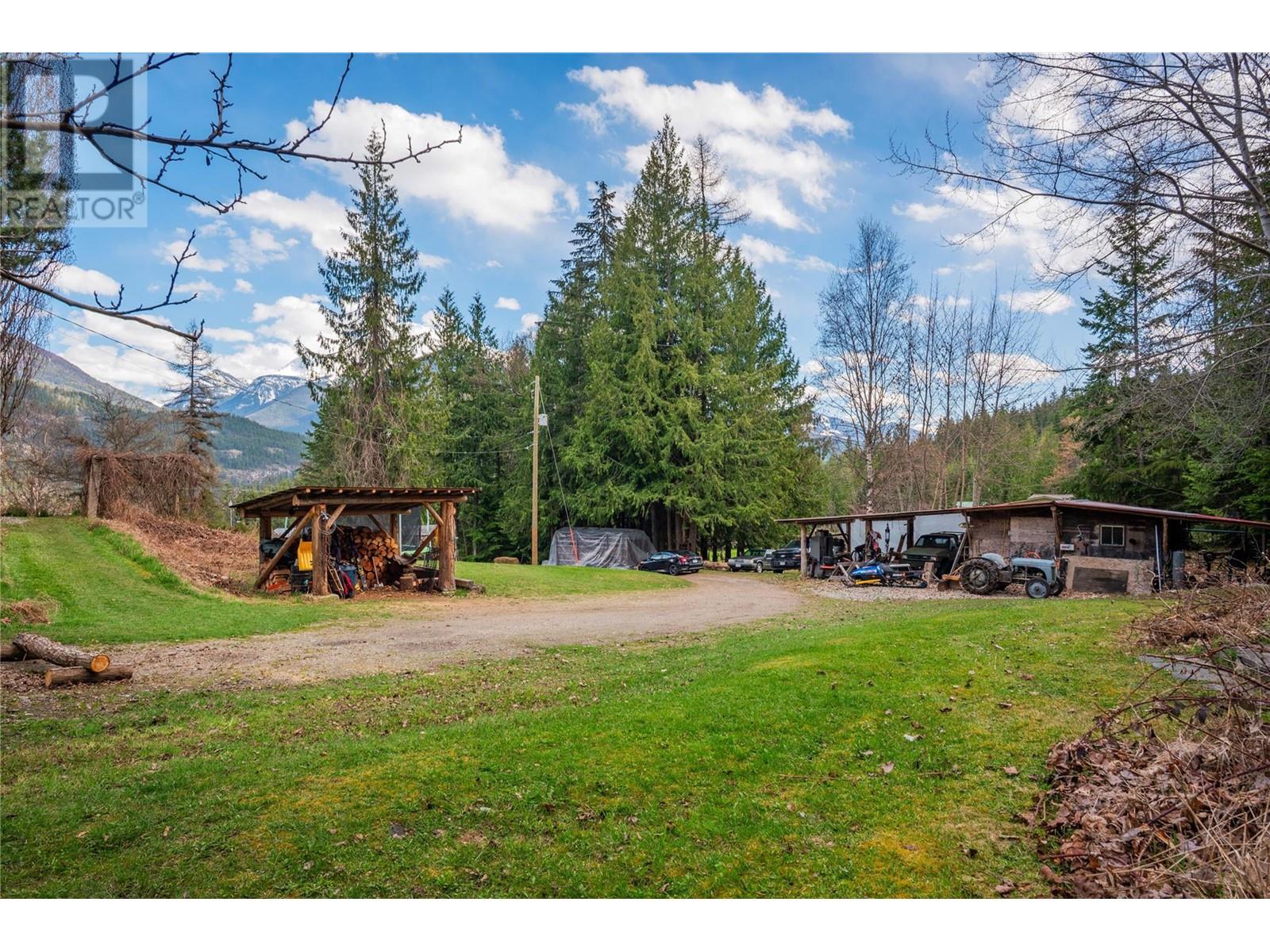 9351 31 Highway, Kaslo, British Columbia  V0G 1M0 - Photo 43 - 10344223