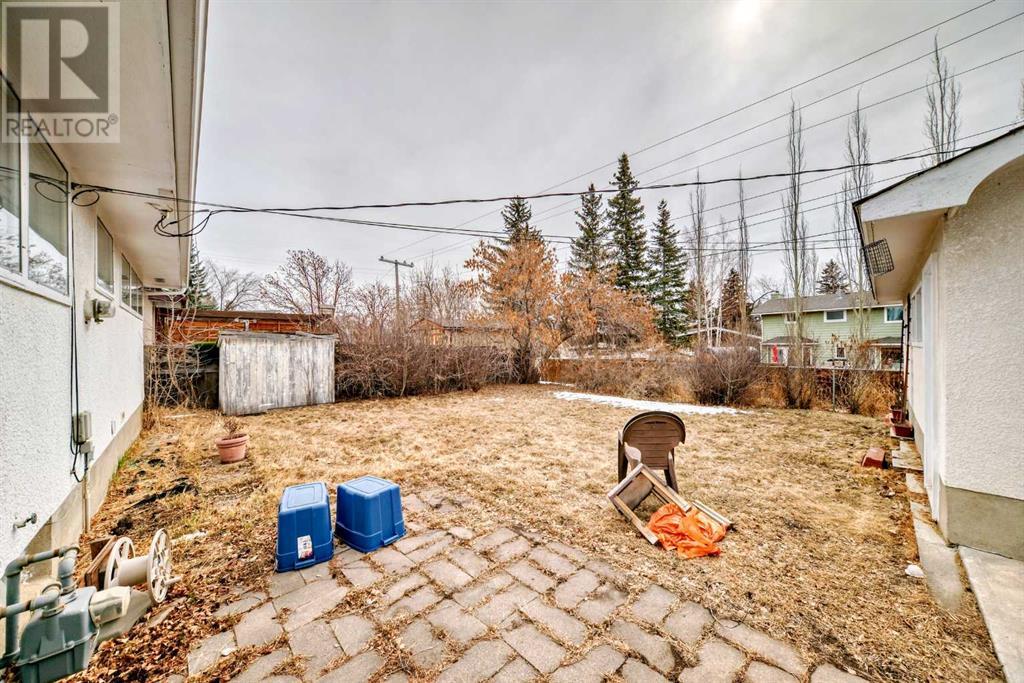 2220 Longridge Drive Sw, Calgary, Alberta  T3E 5N6 - Photo 8 - A2213888