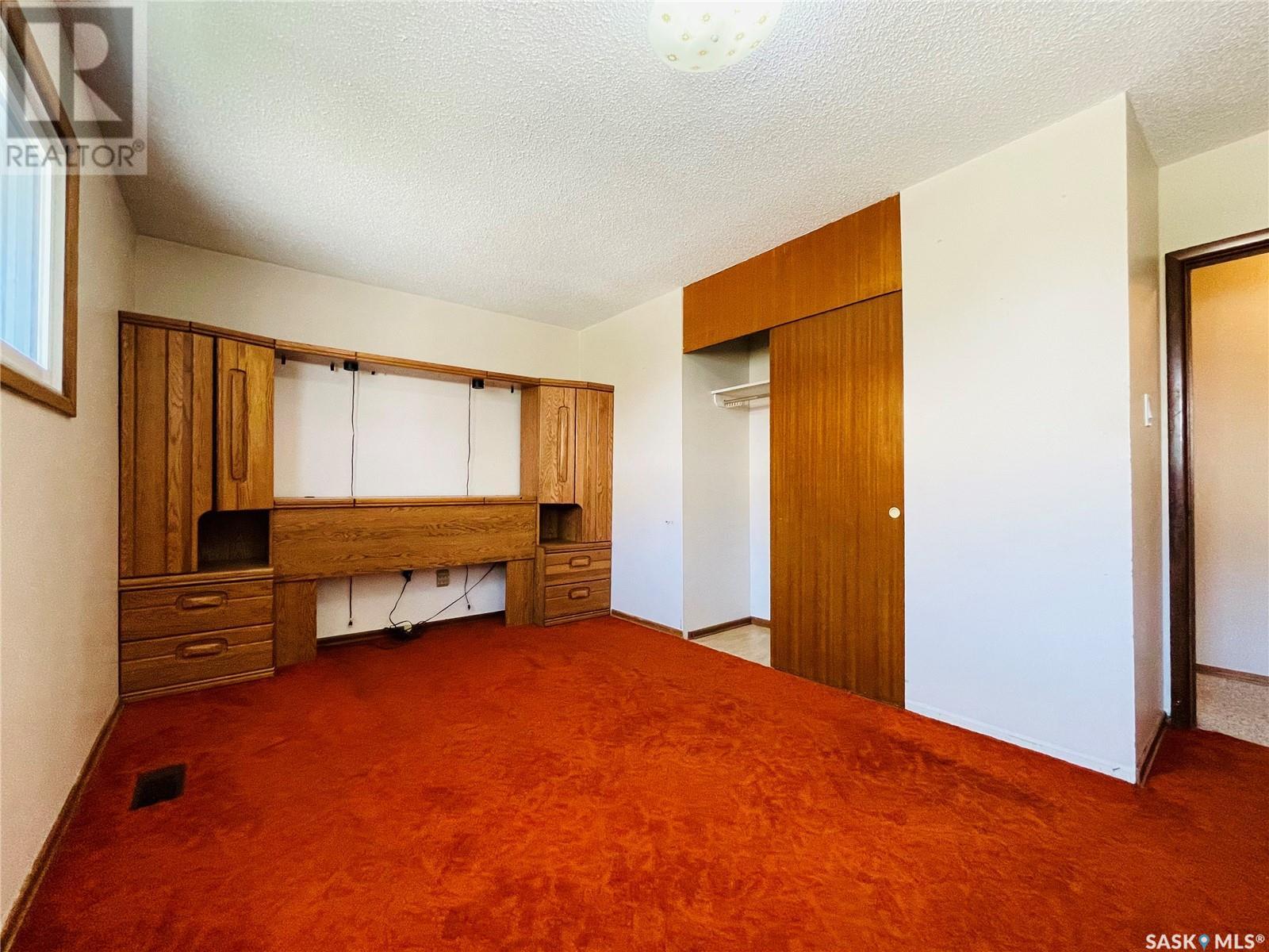 4306 Castle Road, Regina, Saskatchewan  S4S 4W3 - Photo 18 - SK004965