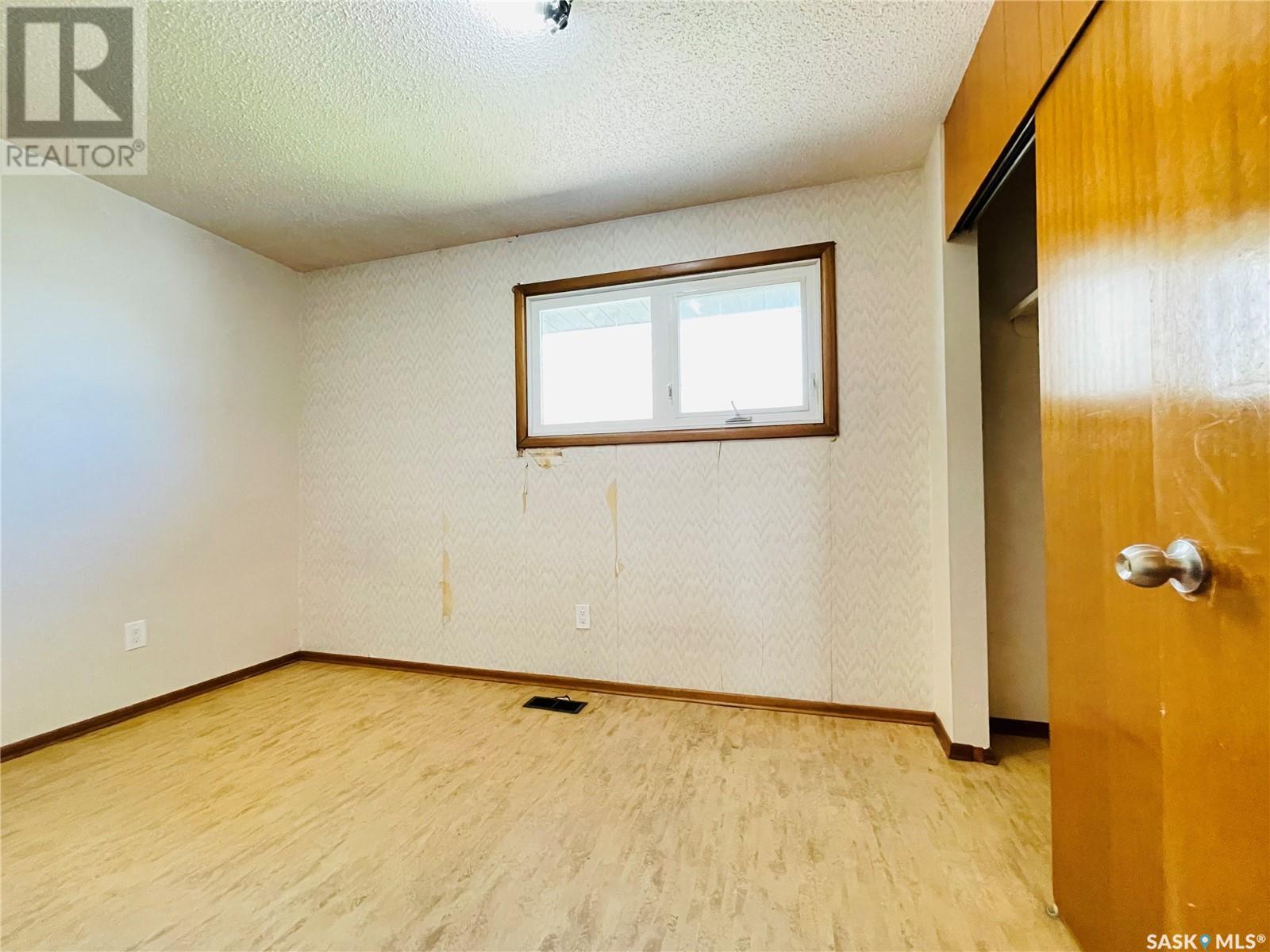 4306 Castle Road, Regina, Saskatchewan  S4S 4W3 - Photo 21 - SK004965