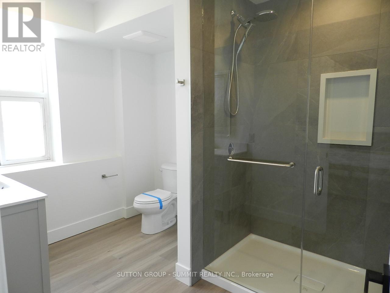 203 - 577 Gerrard Street E, Toronto, Ontario  M4M 2G9 - Photo 3 - E12138105