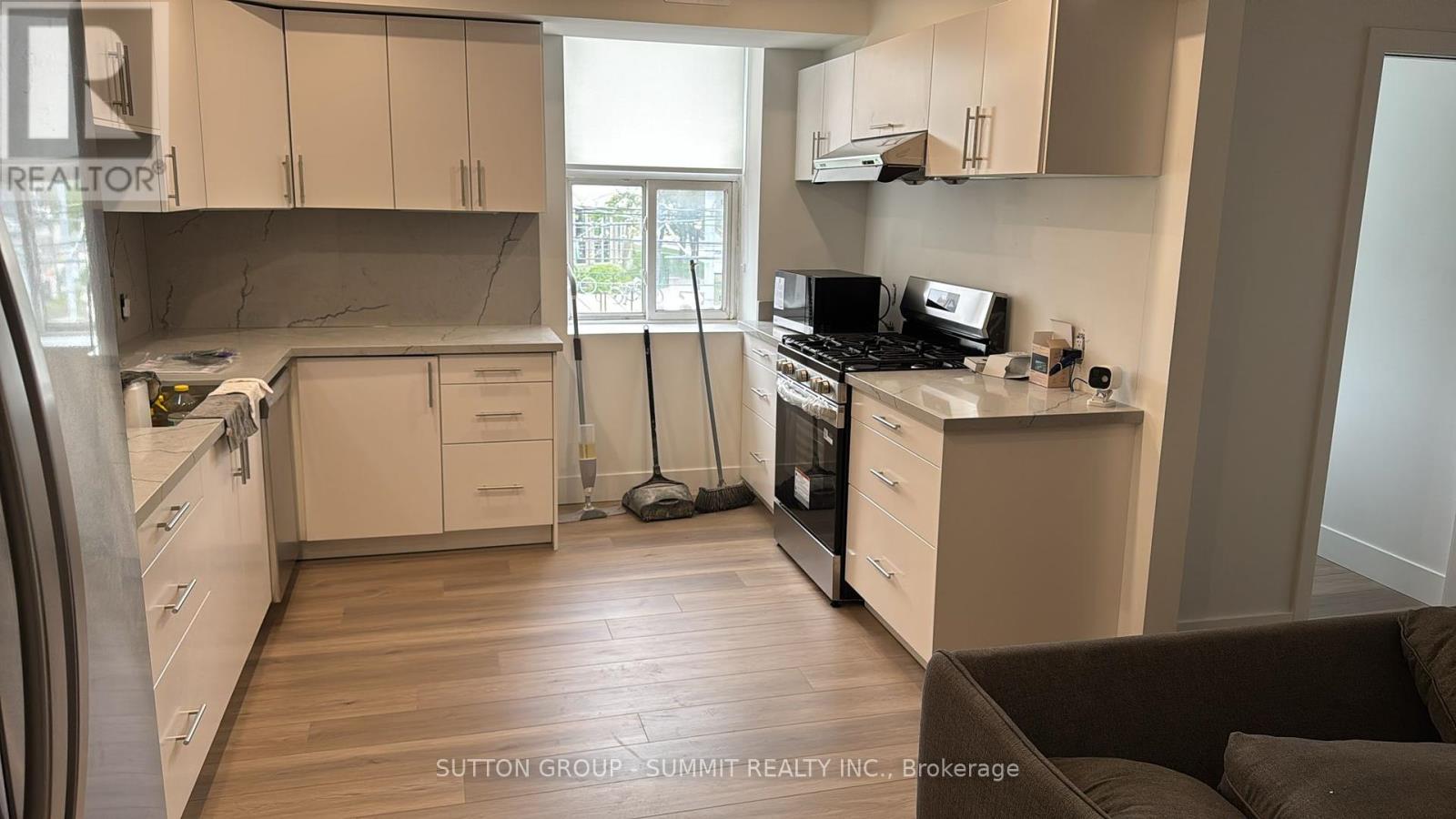 203 - 577 Gerrard Street E, Toronto, Ontario  M4M 2G9 - Photo 6 - E12138105