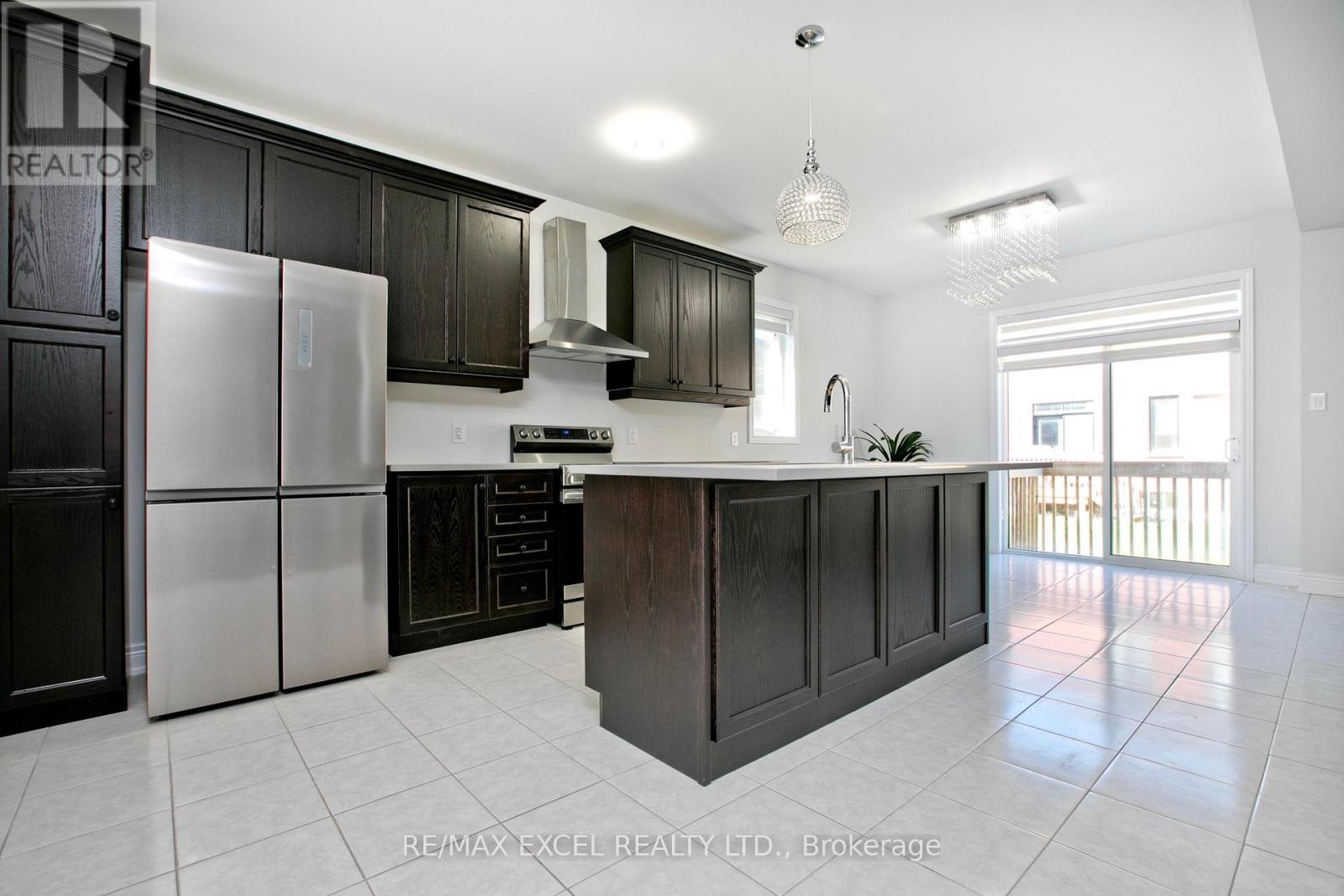 4 Yarl Drive, Markham, Ontario  L3S 0G3 - Photo 20 - N12138260