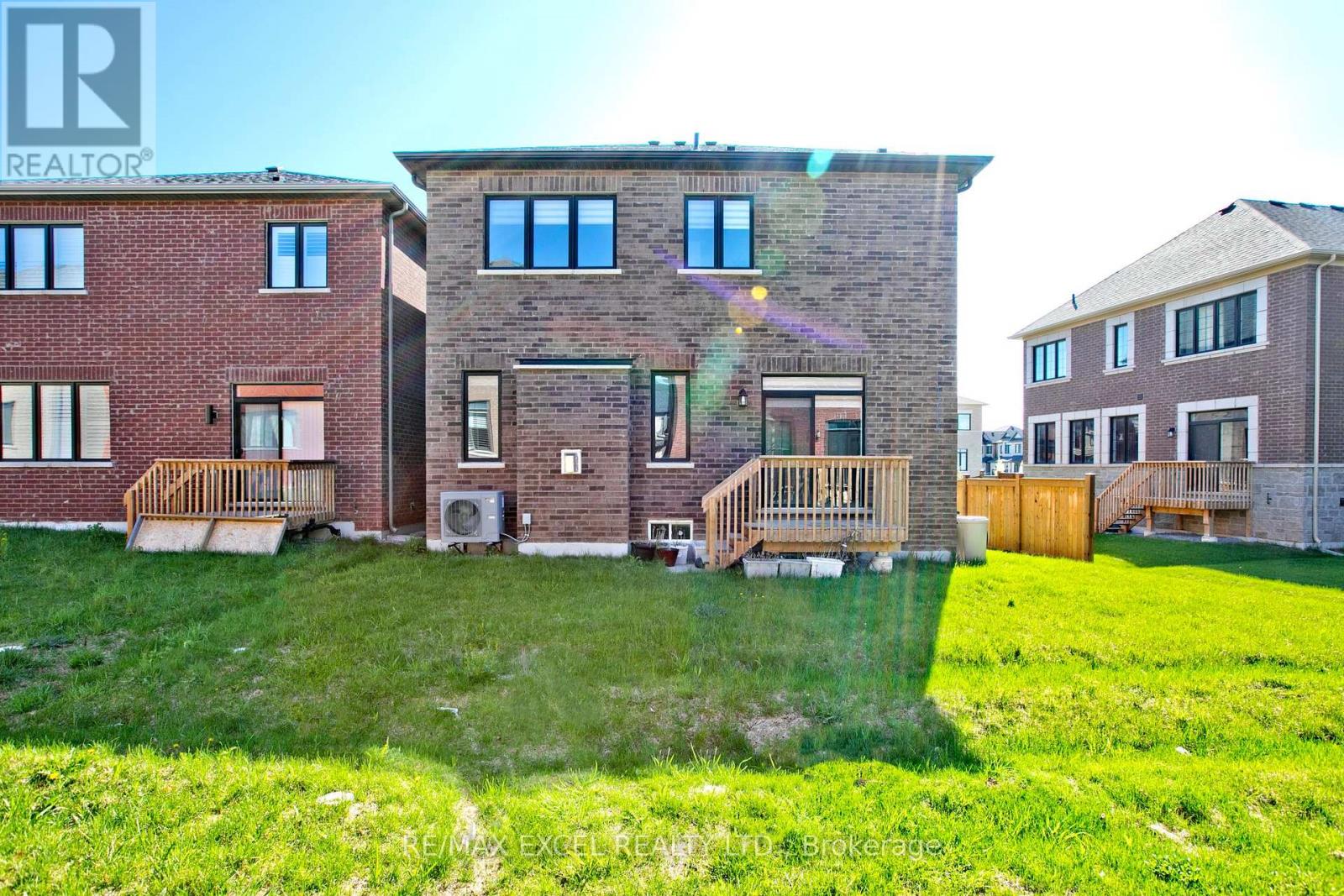 4 Yarl Drive, Markham, Ontario  L3S 0G3 - Photo 44 - N12138260