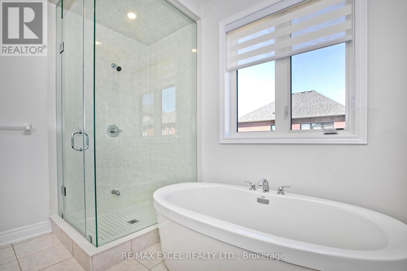 4 Yarl Drive, Markham, Ontario  L3S 0G3 - Photo 40 - N12138260