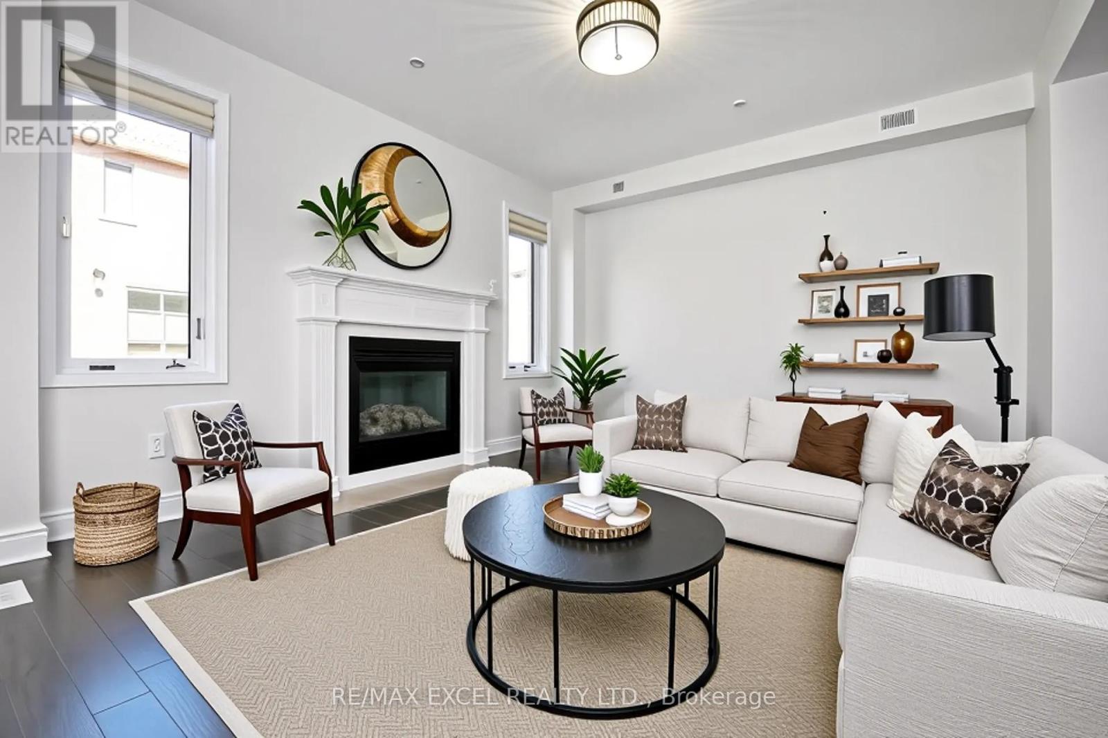 4 Yarl Drive, Markham, Ontario  L3S 0G3 - Photo 6 - N12138260