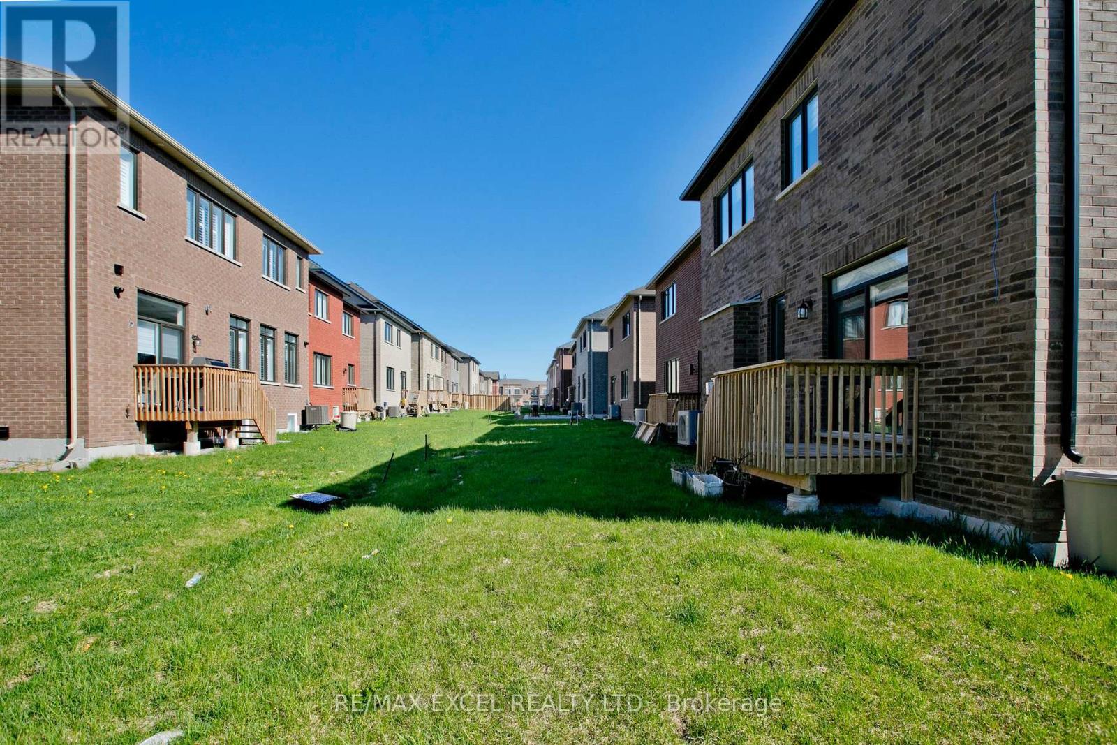 4 Yarl Drive, Markham, Ontario  L3S 0G3 - Photo 42 - N12138260