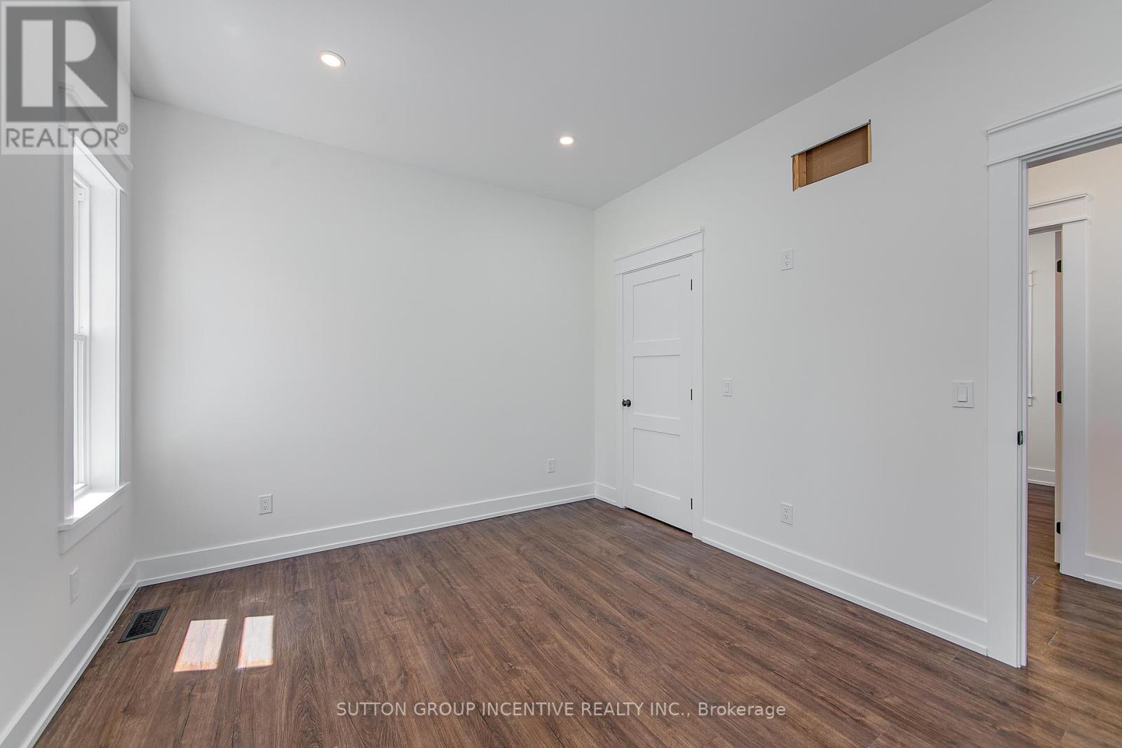 26 Mcleish Drive, Kawartha Lakes, Ontario  L0K 1W0 - Photo 27 - X12137252