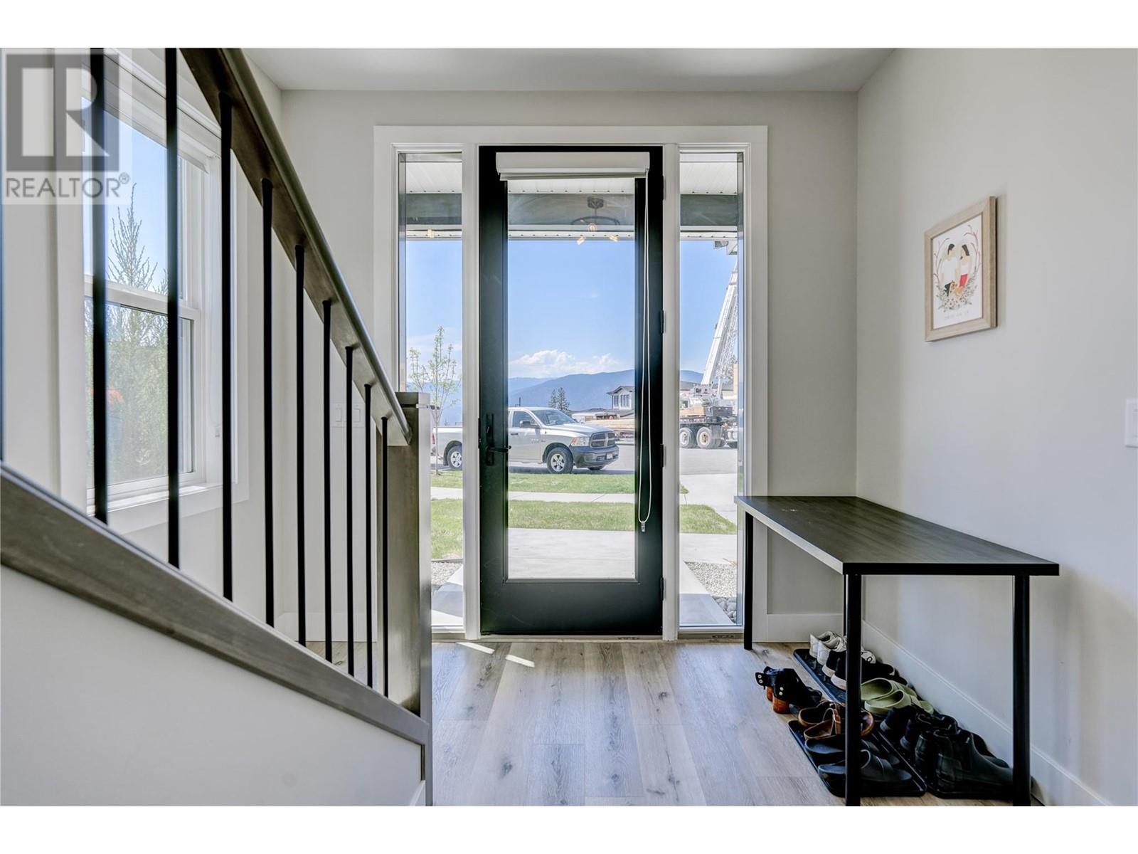 1001 Antler Drive Unit# 101, Penticton, British Columbia  V2A 0C8 - Photo 2 - 10347269