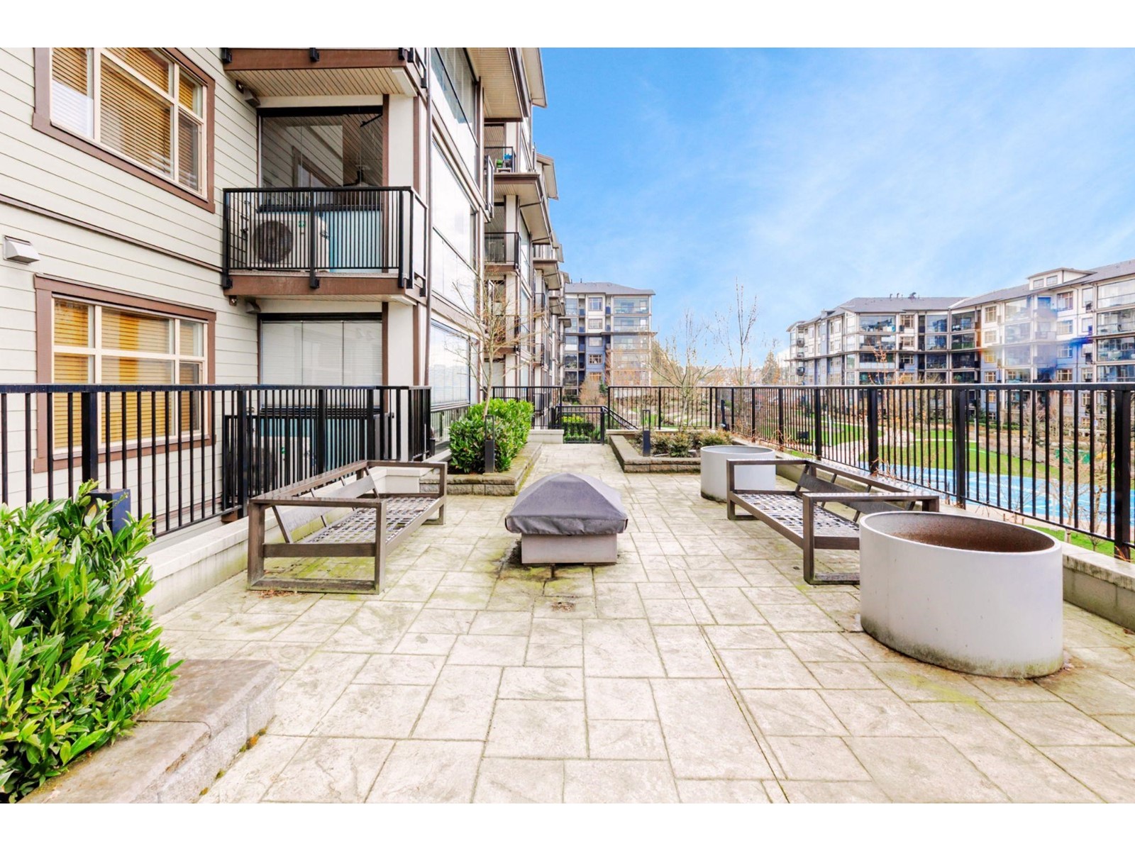 Property at 209 8561 203A STREET image 3