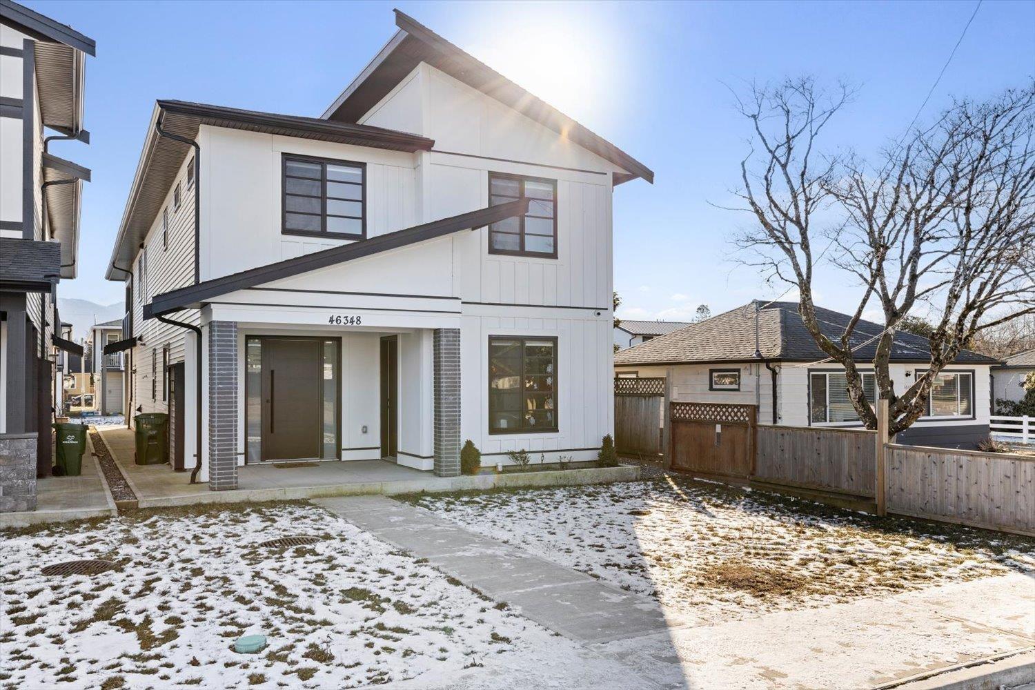 Property at 46348 MAPLE AVENUE image 2