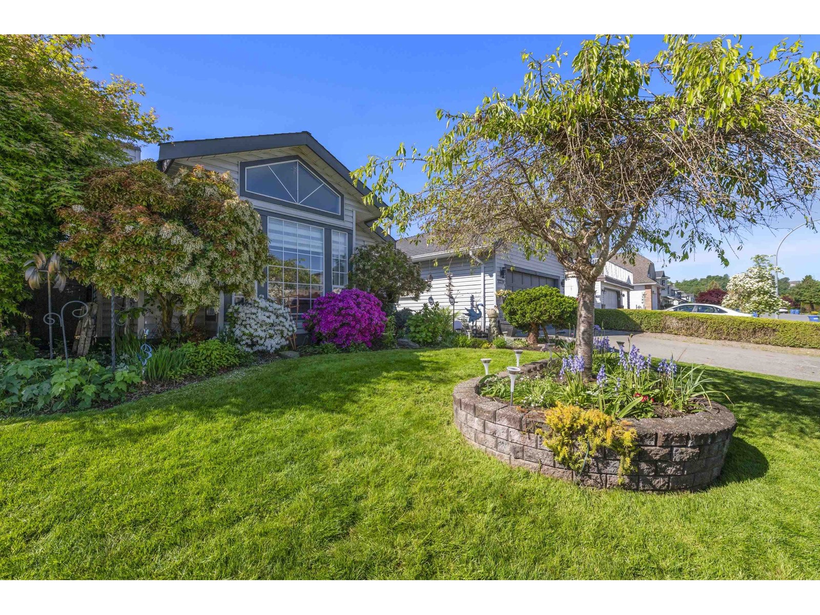 Property at 32236 ROGERS AVENUE image 1