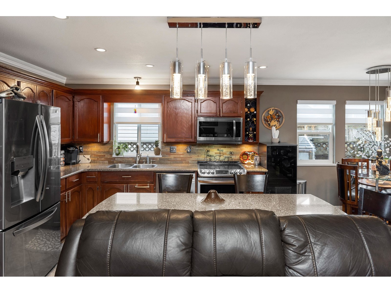 32236 Rogers Avenue, Abbotsford, British Columbia  V2T 5B6 - Photo 19 - R2976143