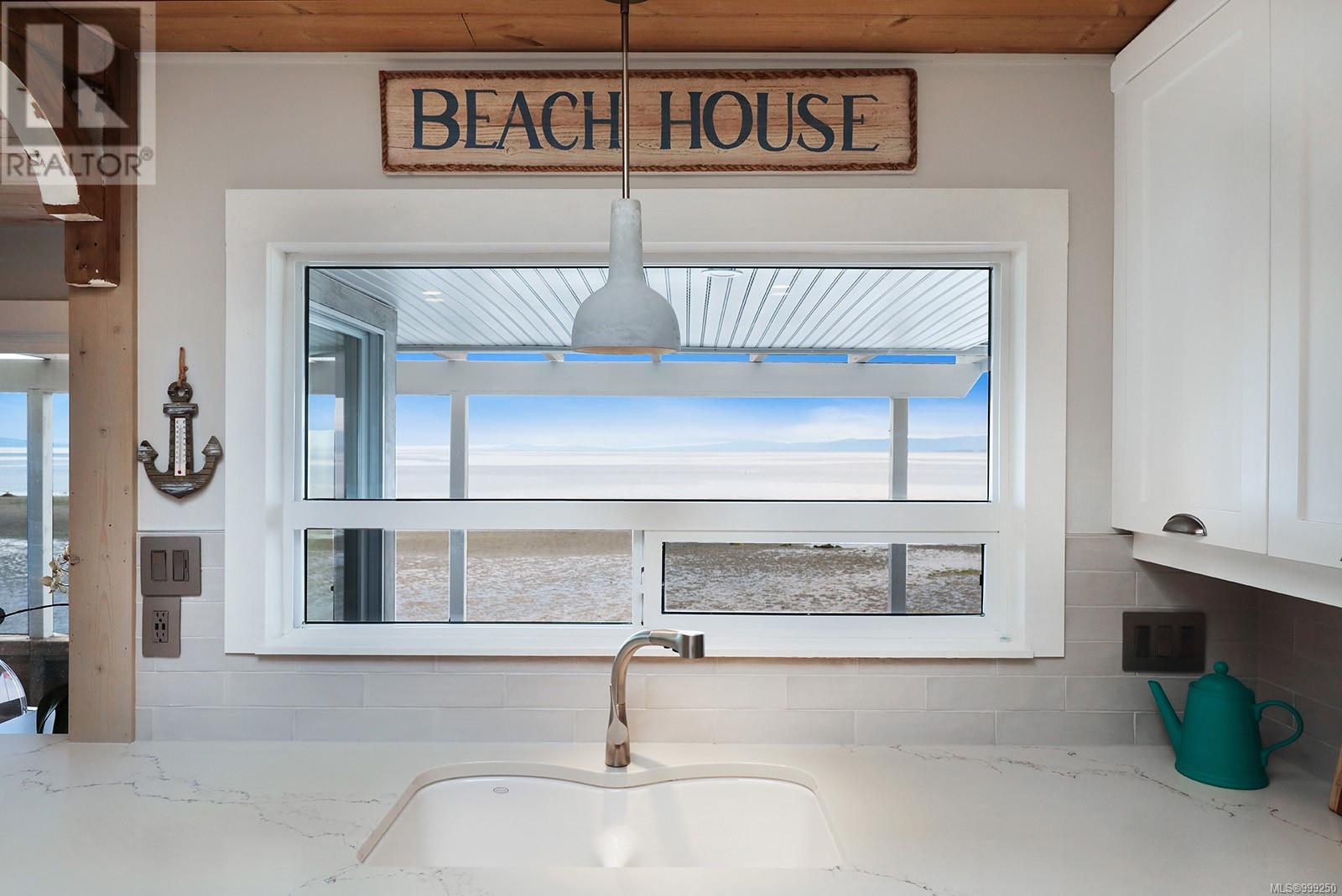 2935 Island Hwy W, Qualicum Beach, British Columbia  V9K 2H2 - Photo 15 - 999250