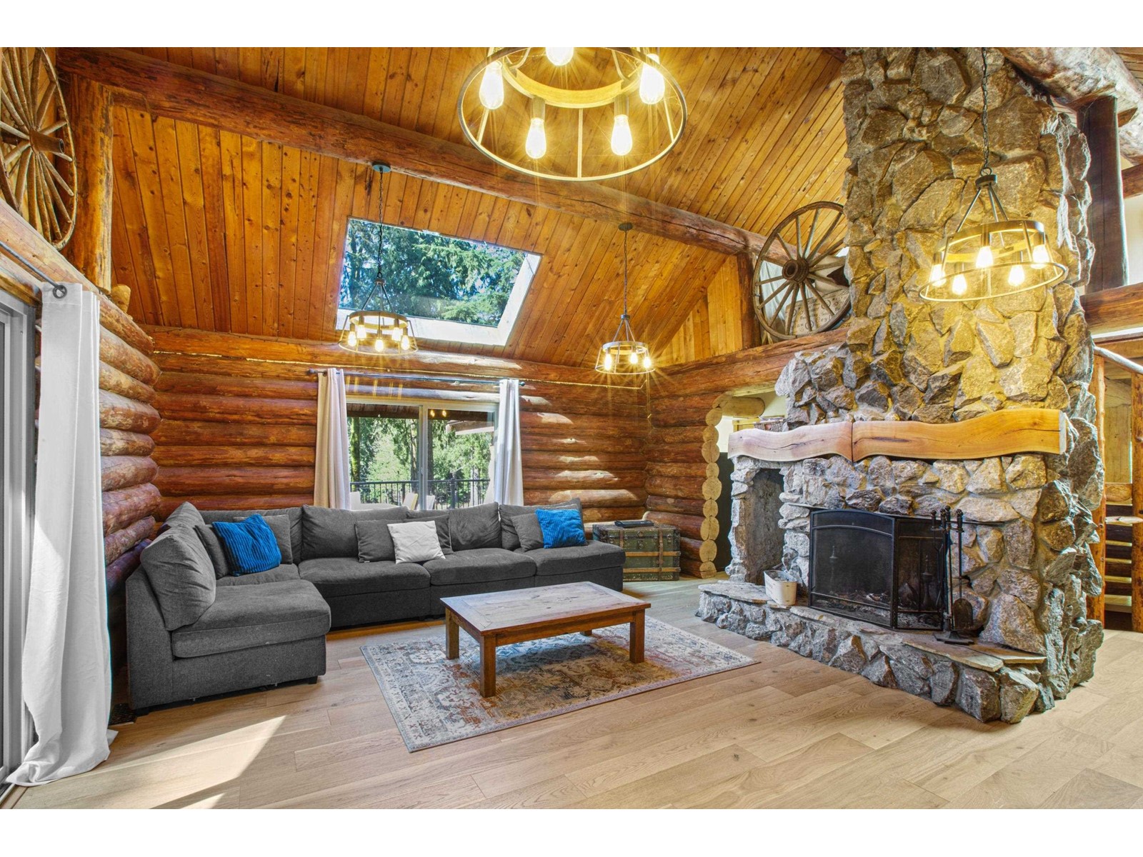 Property at 9372 DAVIDSON STREET image 3